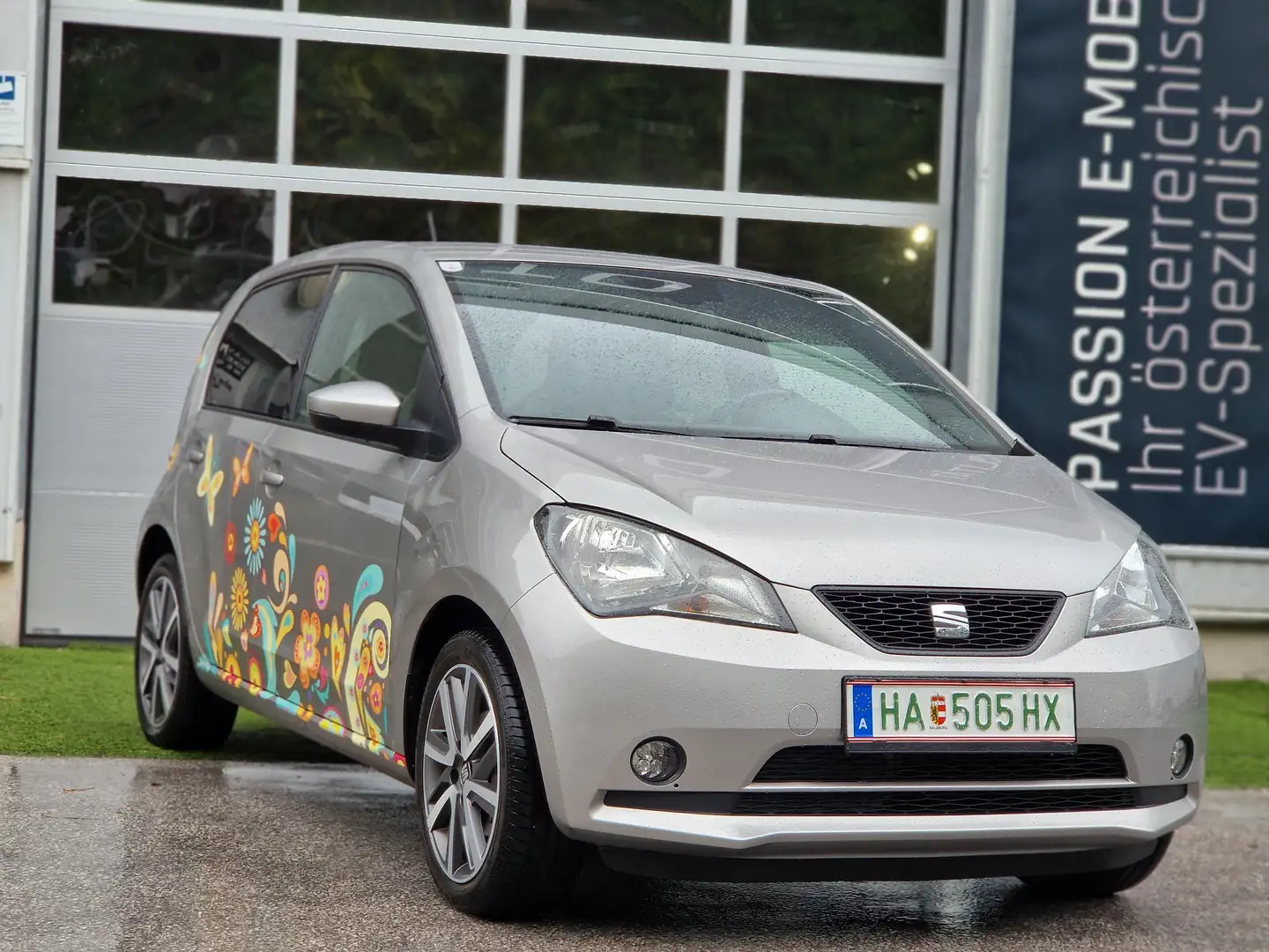 SEAT Mii Plus:  serviciert, gewartet, neue Bremsen, 8-fach Grau - 1