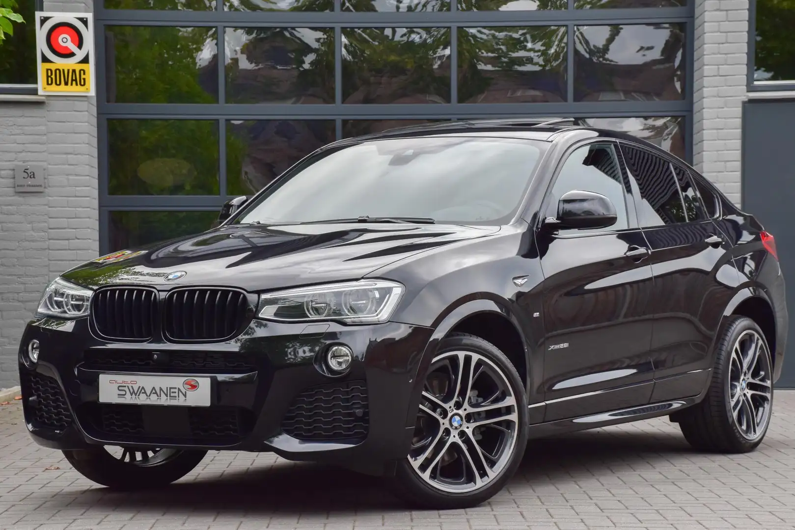 BMW X4 xDrive28i High Executive M Sport | Glasdak | ACC | Negro - 1