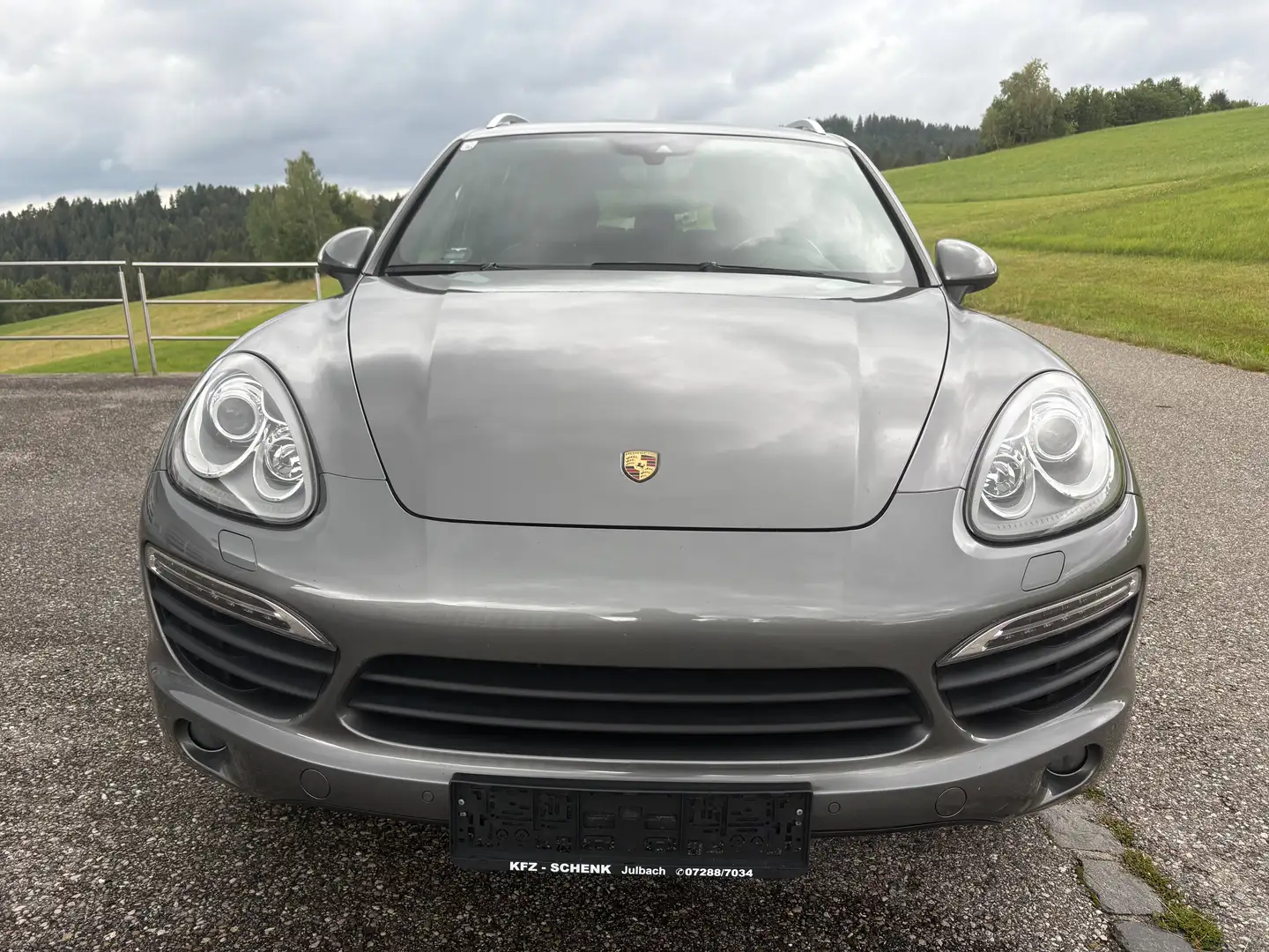 Porsche Cayenne Cayenne II 4,1 Diesel Aut. Grau - 2
