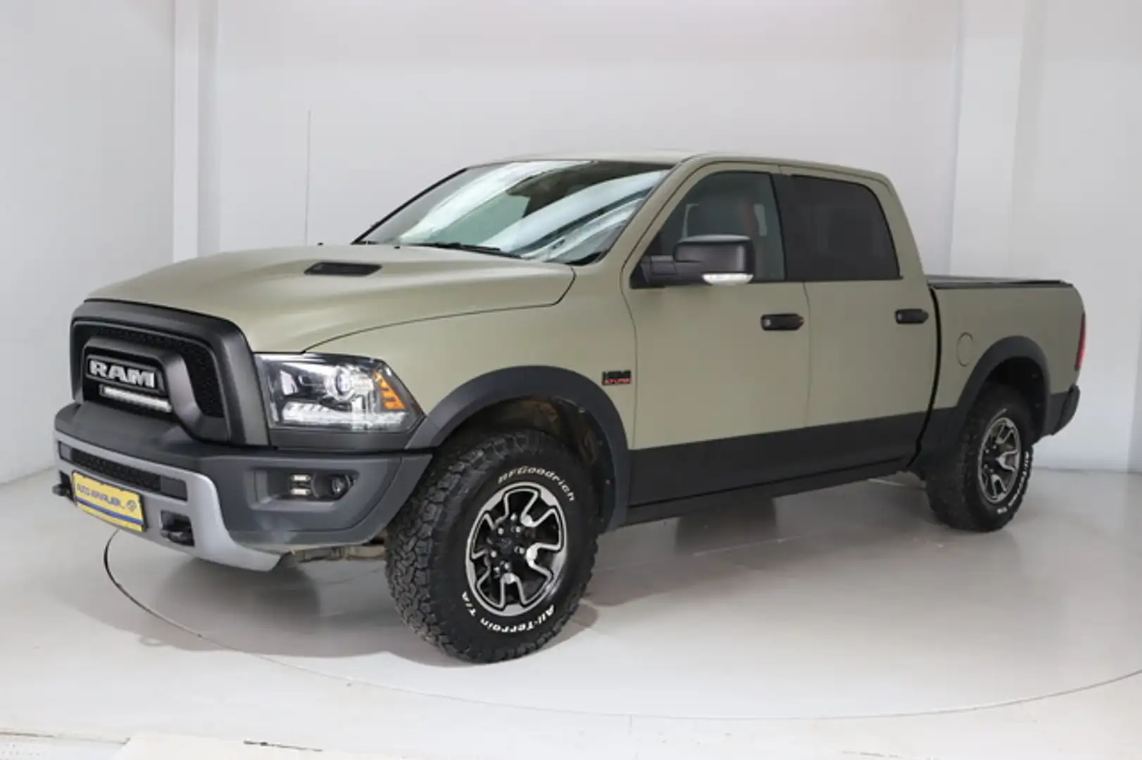 Dodge RAM Ram 1500 Rebel * Navi * el. Sitze * RFK Zielony - 1