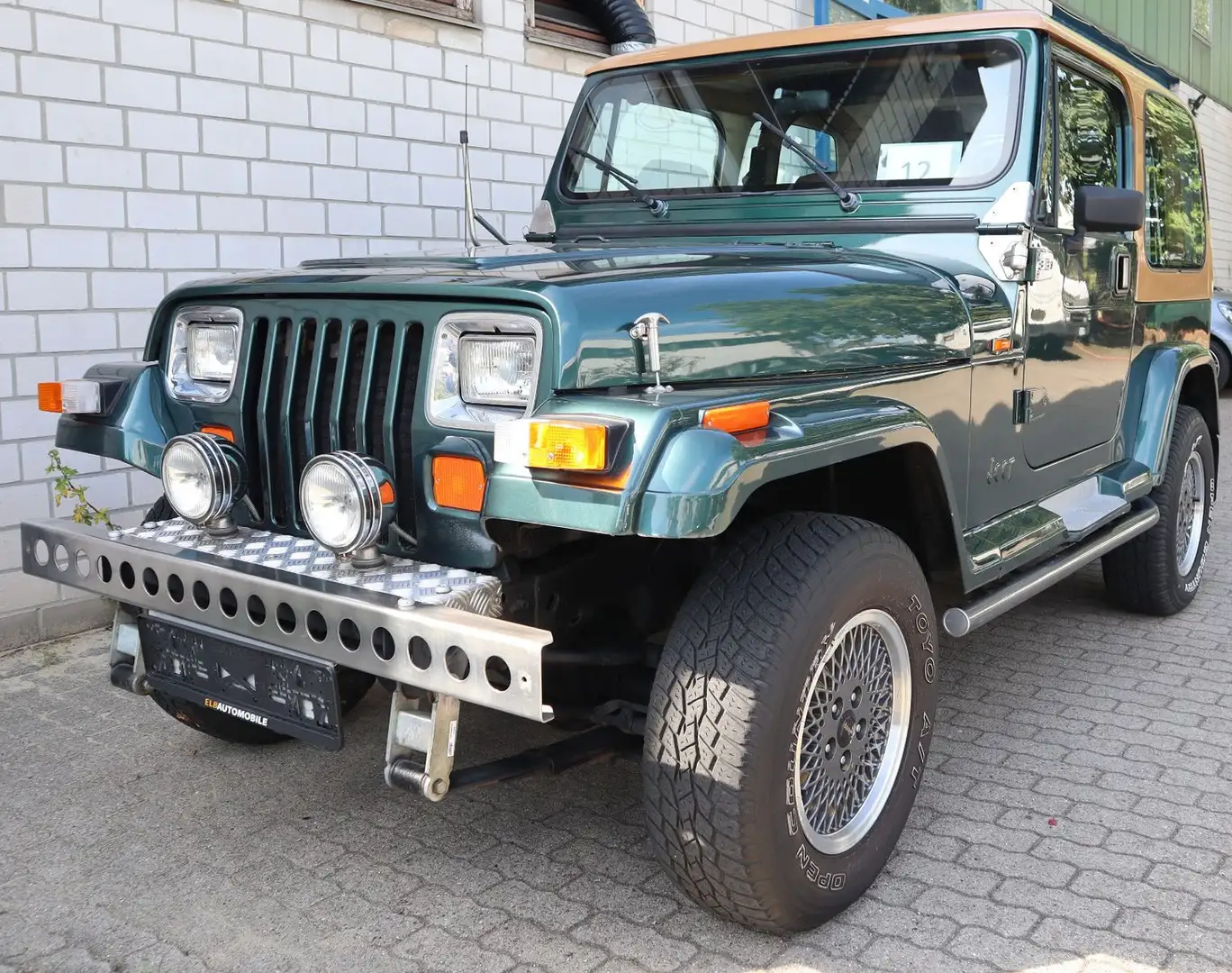 Jeep Wrangler 4.0 1.Hand Klima/Soft&Hardtop Verde - 2
