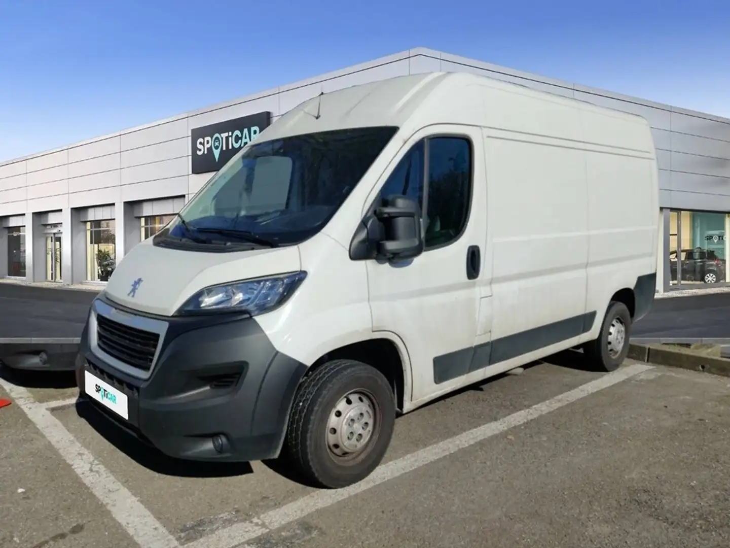 Peugeot Boxer 2.2 BlueHDi S&S 140  335 L2H2 Asphalt Blanco - 1