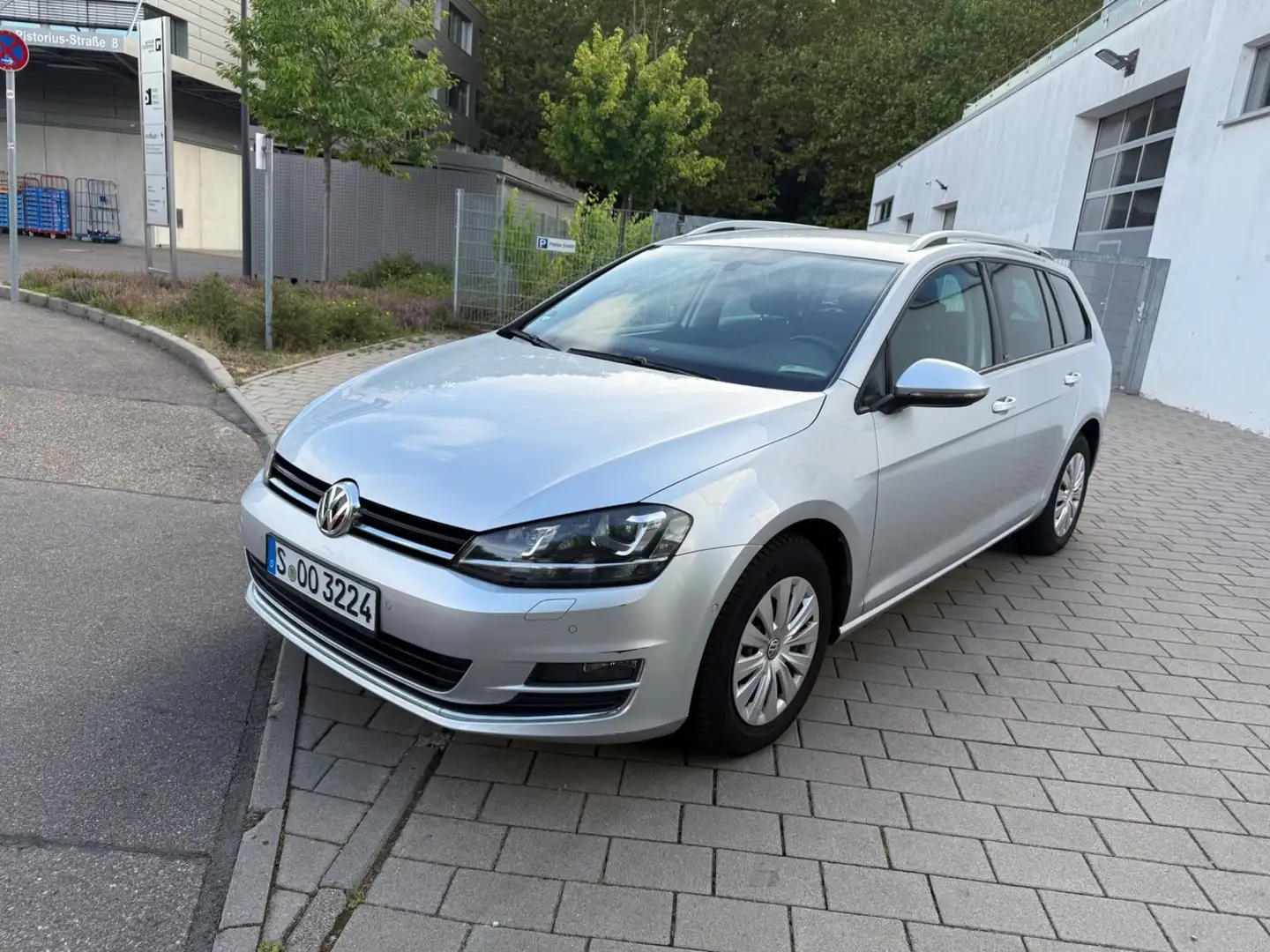 Volkswagen Golf VII Variant Allstar BMT Argent - 2