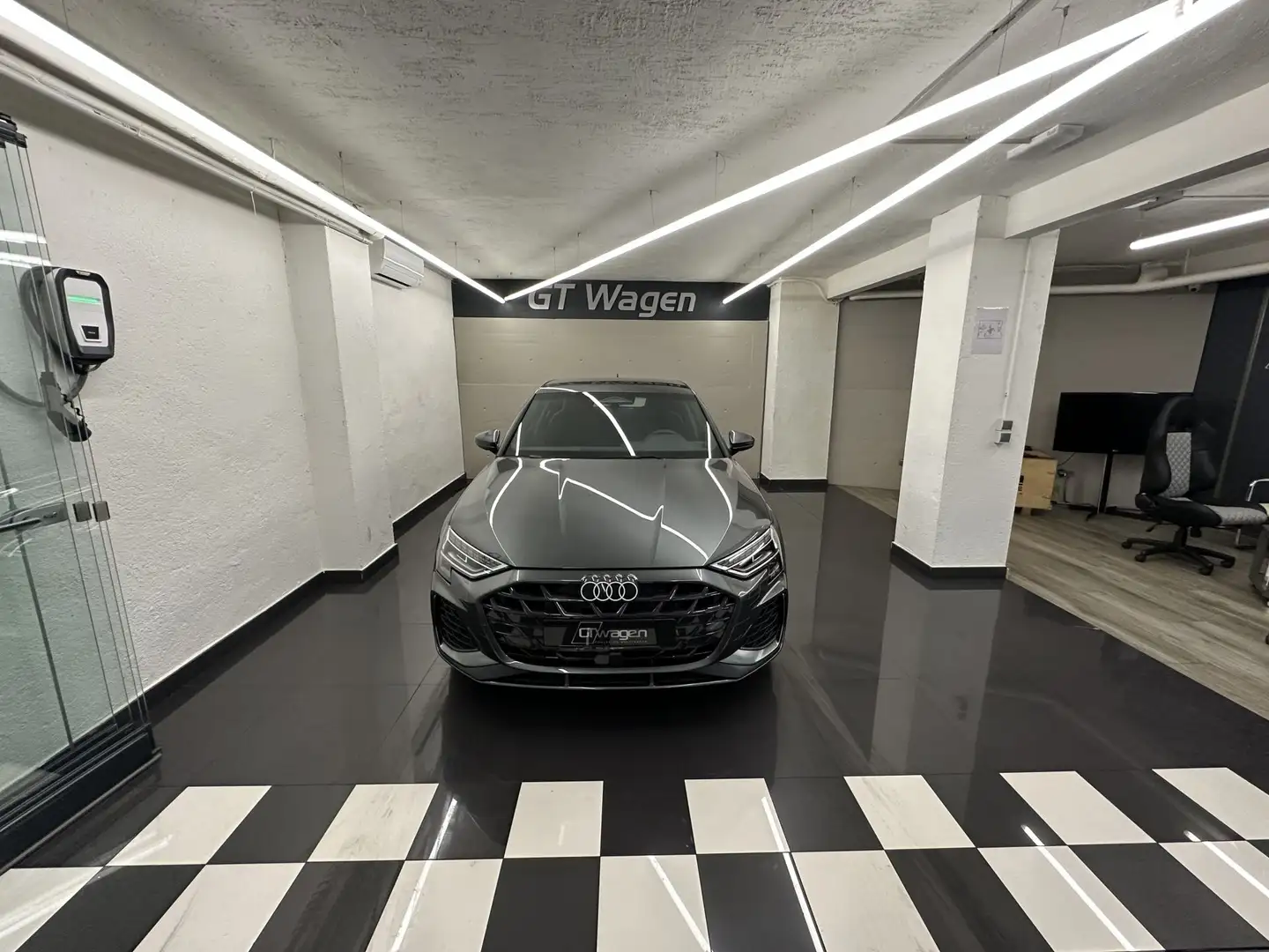 Audi A3 Sportback TFSI Genuine S tronic 110kW Grijs - 1