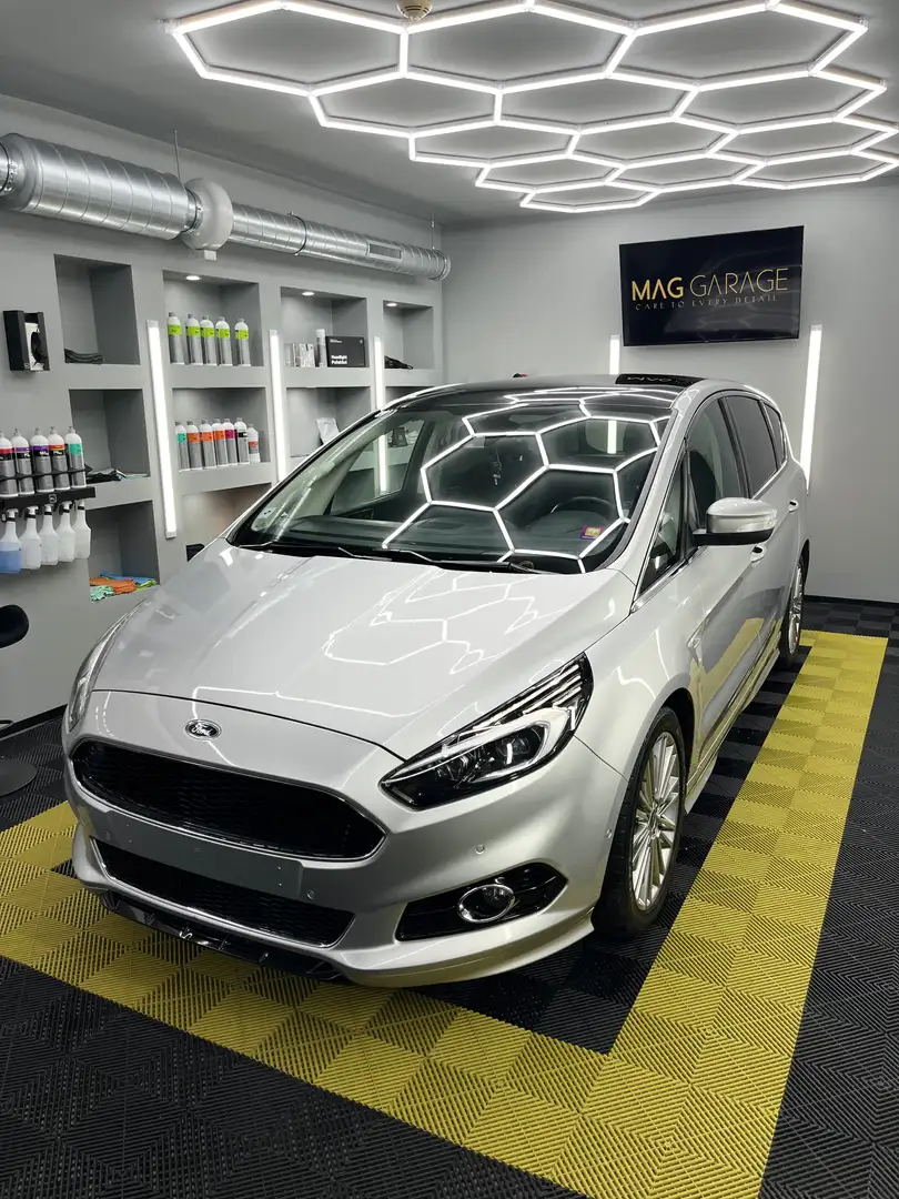 Ford S-Max 2.0 TDCi Bi-Turbo Aut. Titanium - 2