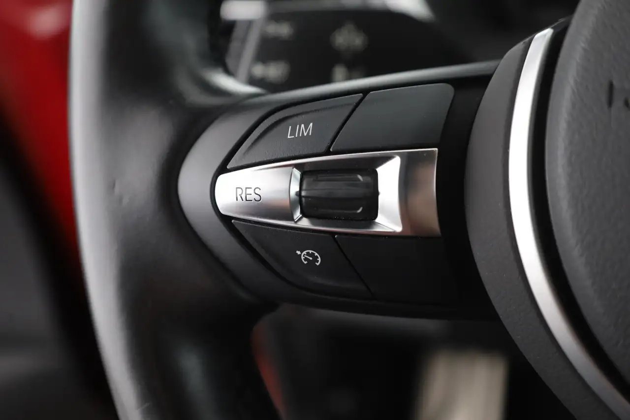 BMW 118 118i Edition M Sport Shadow LED Navi Sitzheizung, миниатюра 20