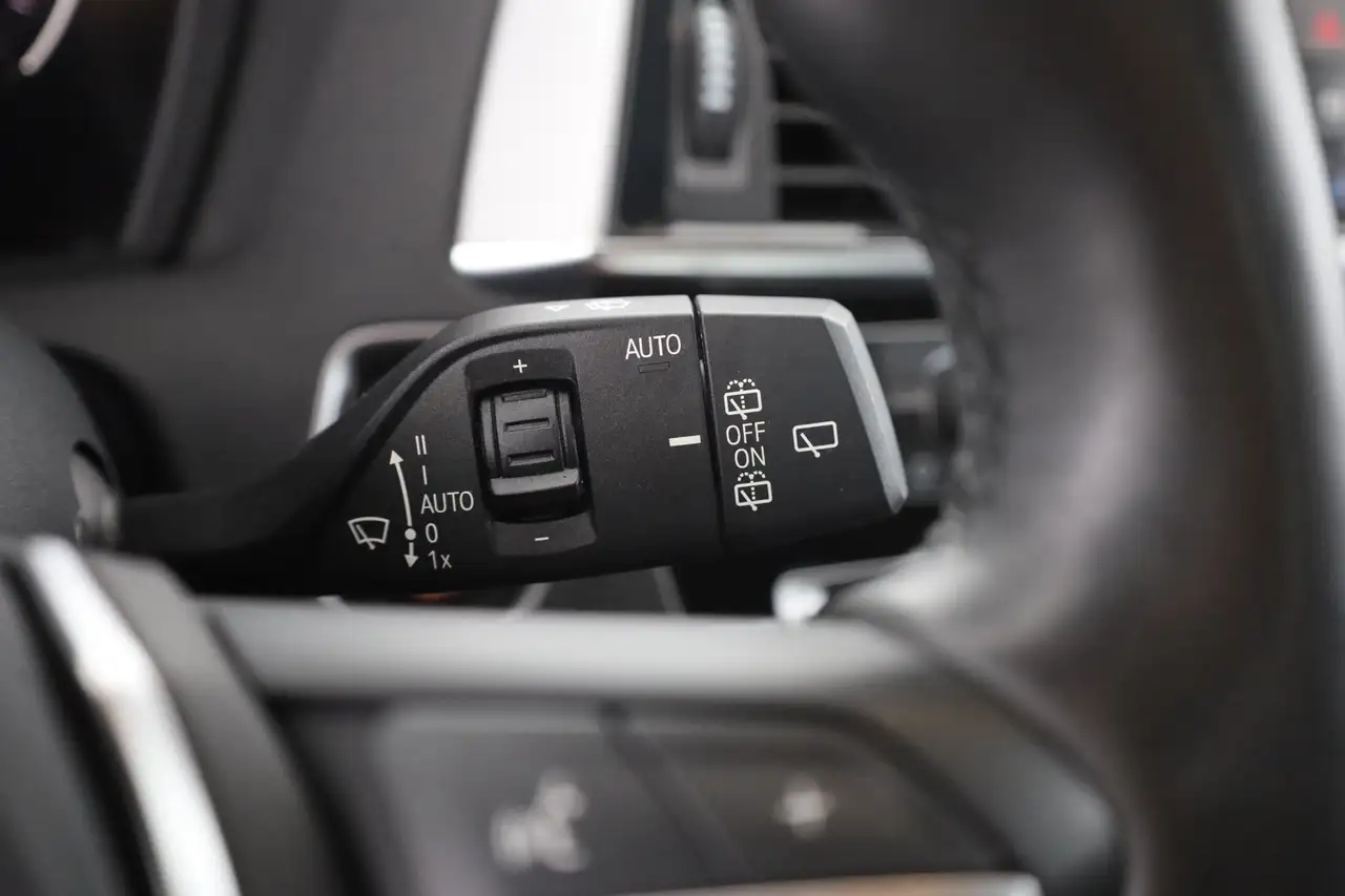 BMW 118 118i Edition M Sport Shadow LED Navi Sitzheizung, миниатюра 19
