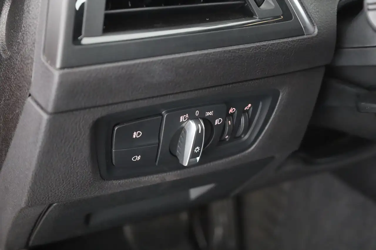 BMW 118 118i Edition M Sport Shadow LED Navi Sitzheizung, миниатюра 22