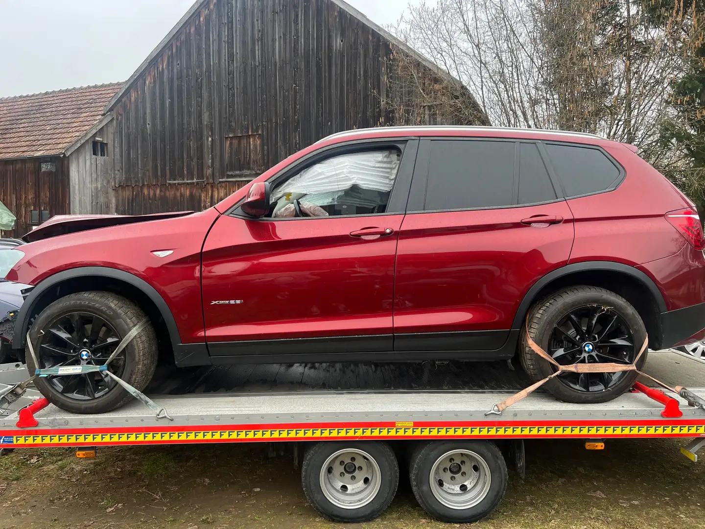 BMW X3 xDrive 28 i Vert - 1