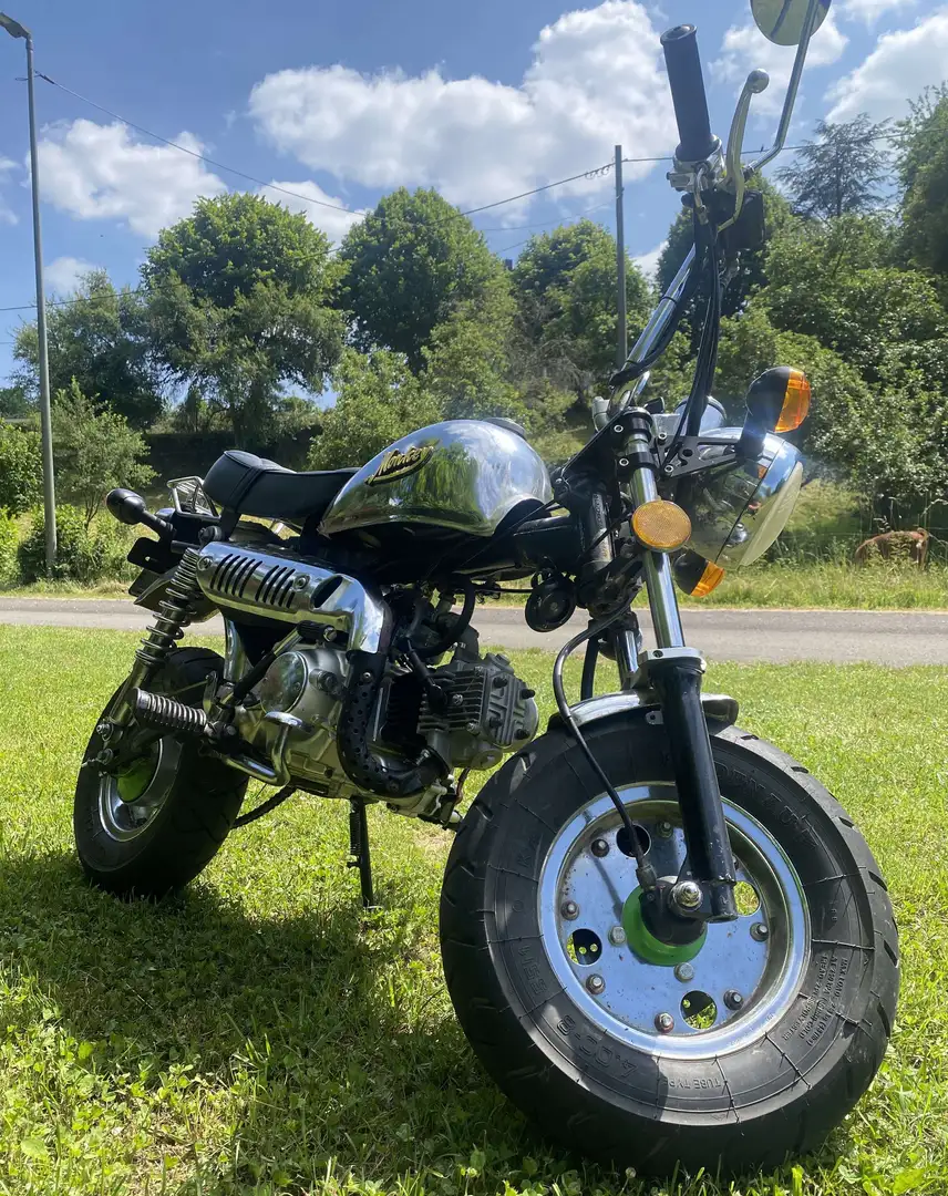 Skyteam Monkey 50 mit neuem 72ccm, Breitreifen,besserer Lenker uvm Schwarz - 1