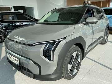 FWD 81,4kWh Earth plus mit Style Paket