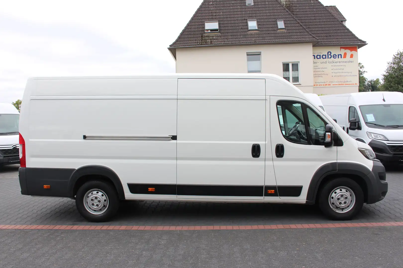 Peugeot Boxer 35 L4H2 160 Klima*Kamera*Tempomat*Holz Weiß - 2