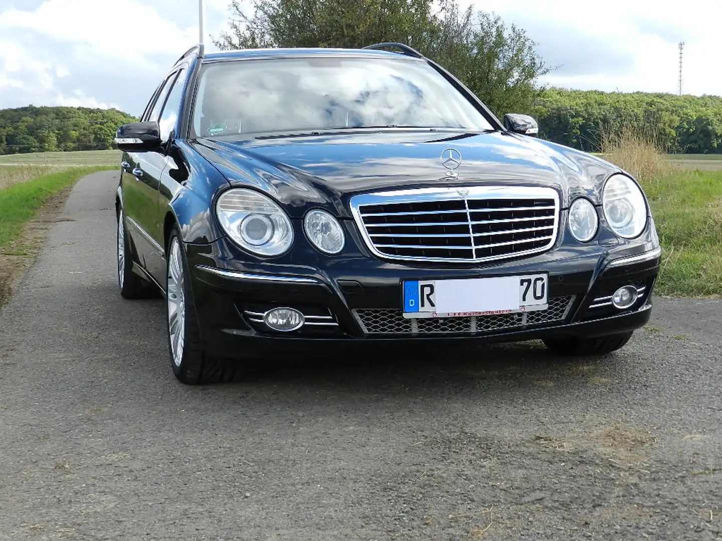 Mercedes-Benz E 280 E-Klasse T-Modell Diesel T CDI Avantgarde DPF Schwarz - 2