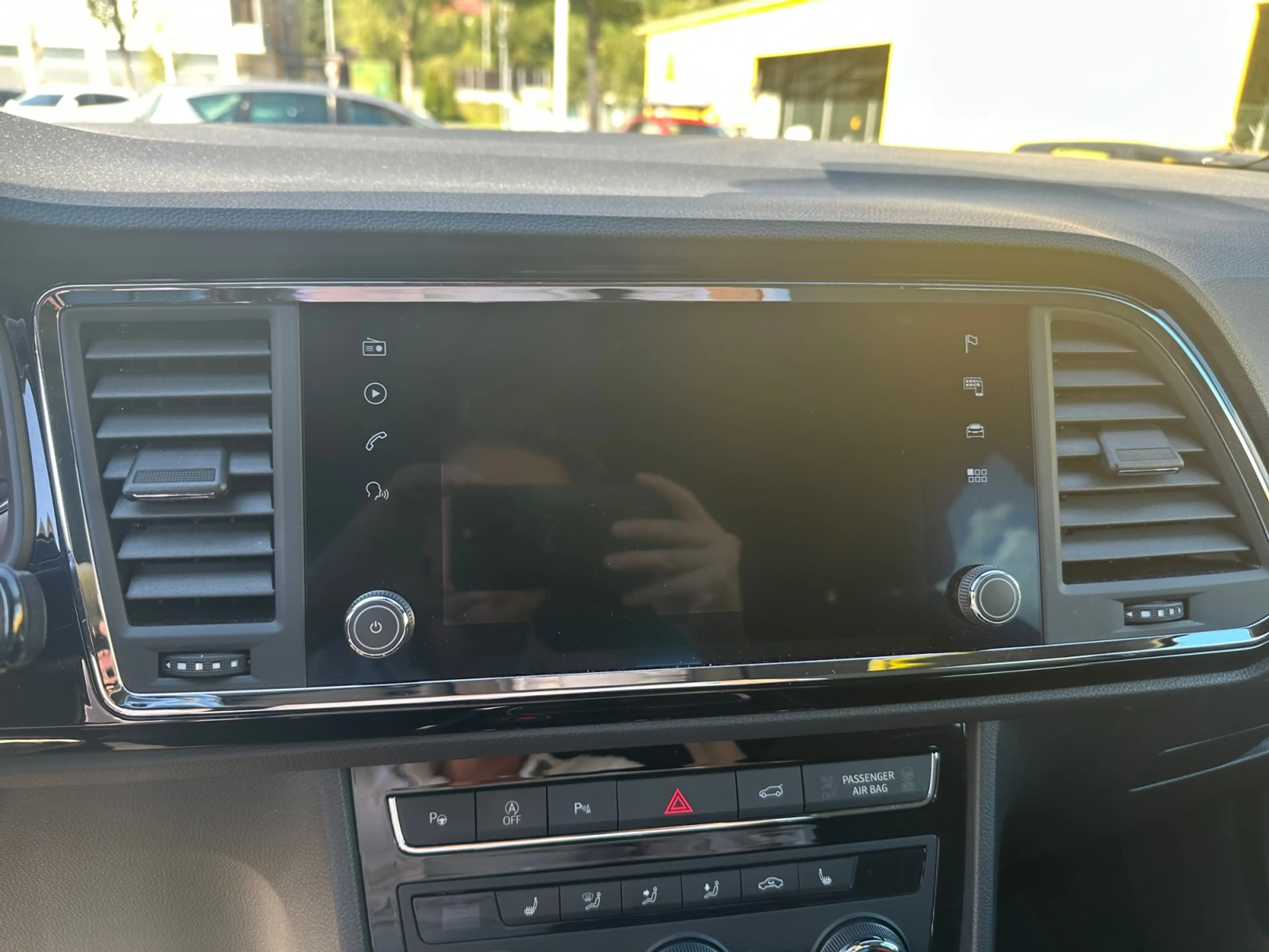 SEAT Ateca 1,5 FR ACT TSI DSG inkl. Navi und 8fach bereift ! — photo 14