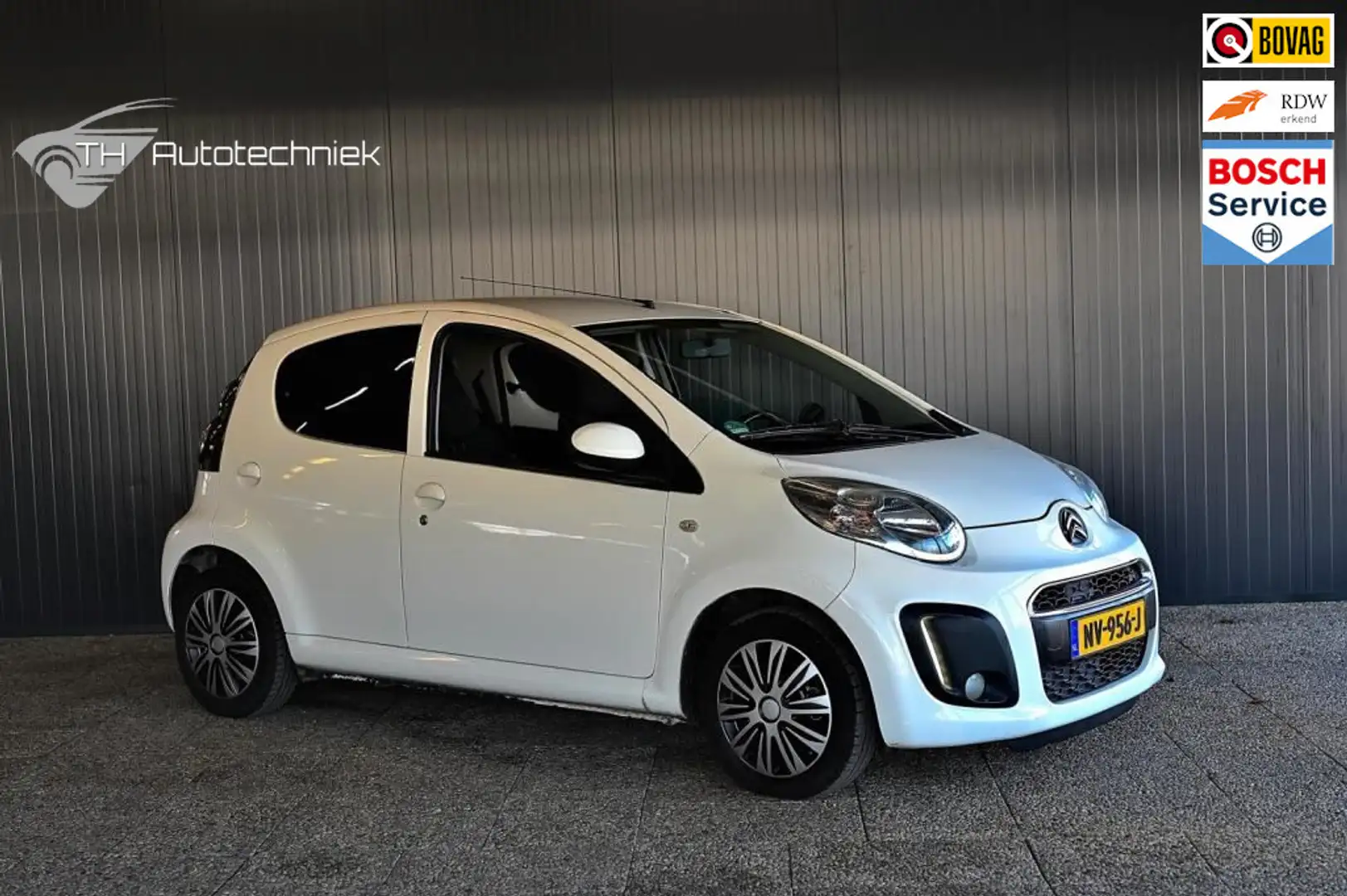 Citroen C1 1.0 Attraction Blanc - 1