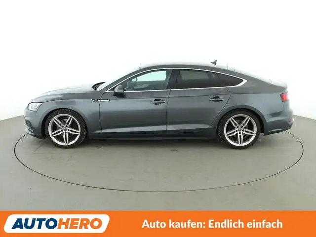 Audi A5 view 3