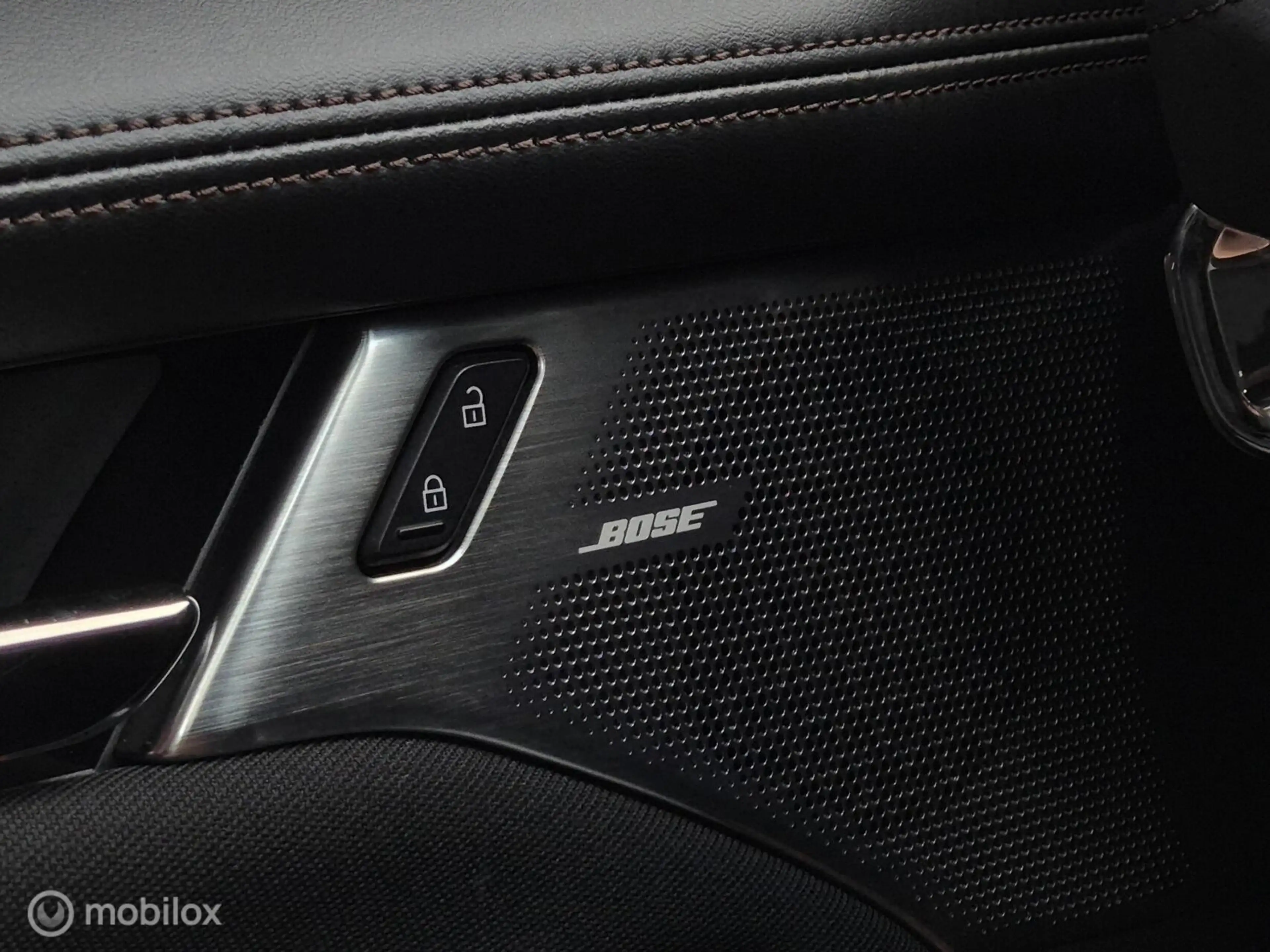 Mazda 3 2.0 E-SKYACTIV-X M HYBRID 180 COMFORT MET BOSE AUT — photo 44