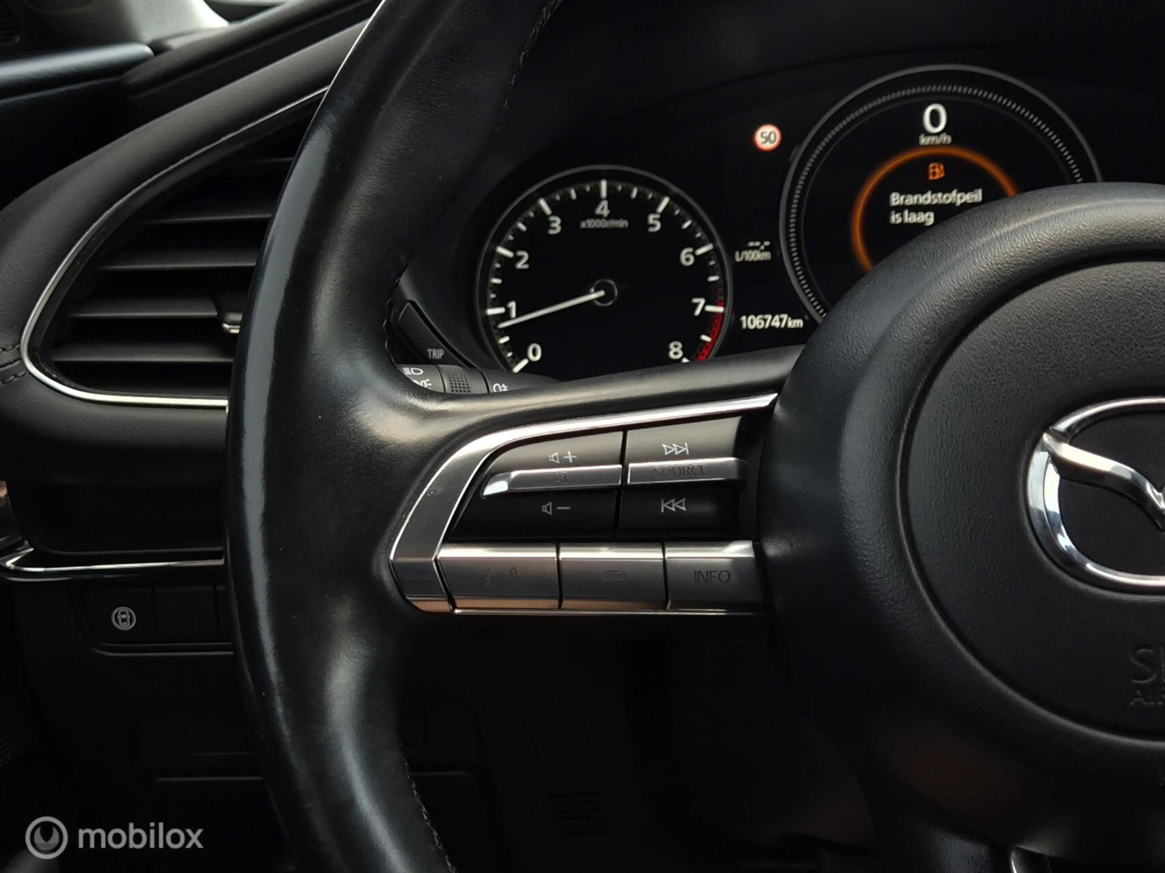 Mazda 3 2.0 E-SKYACTIV-X M HYBRID 180 COMFORT MET BOSE AUT — photo 36