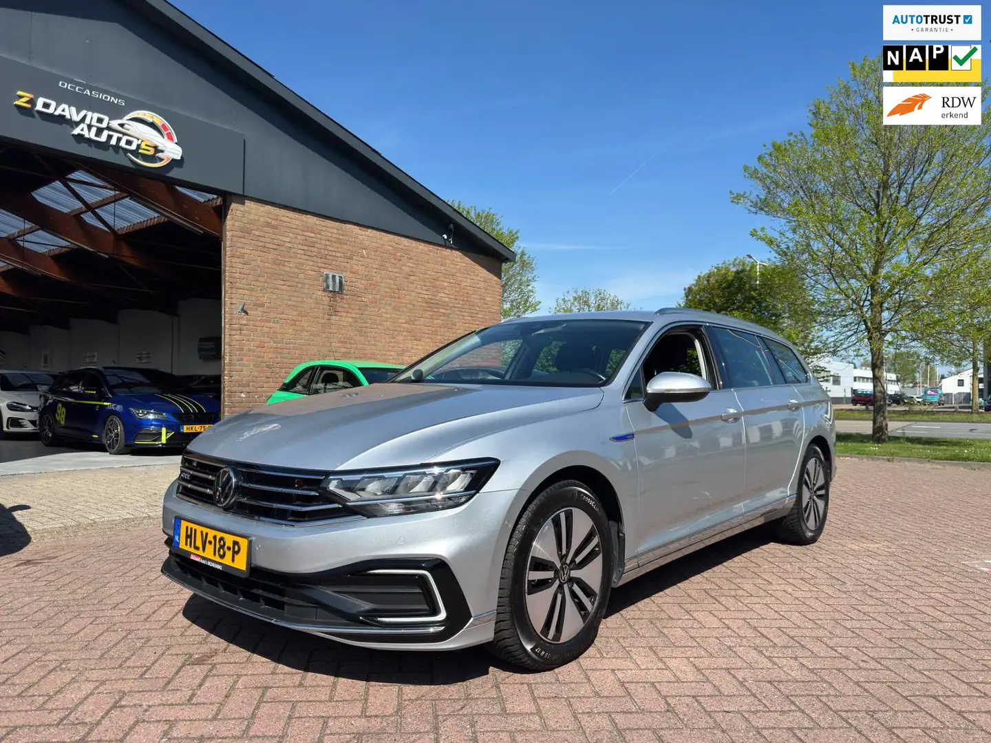 Volkswagen Passat Variant 1.4 TSI PHEV GTE Business virtual Grijs - 1