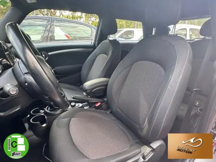 MINI Cooper D 2018, foto 8