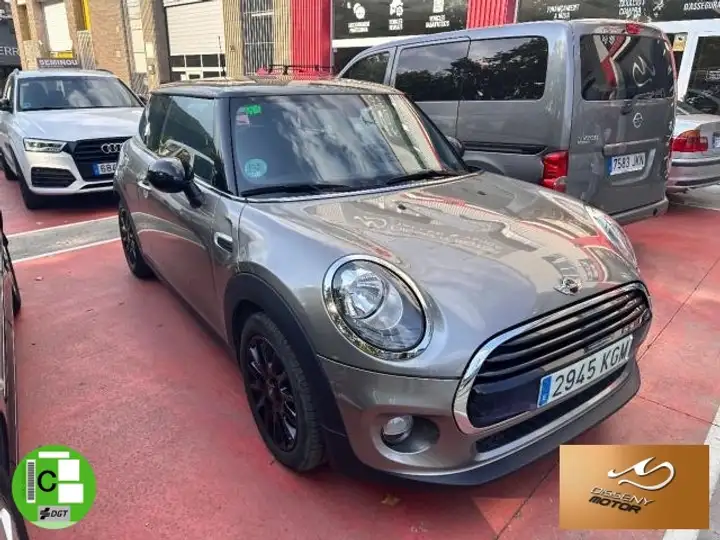 MINI Cooper D 2018, foto 2