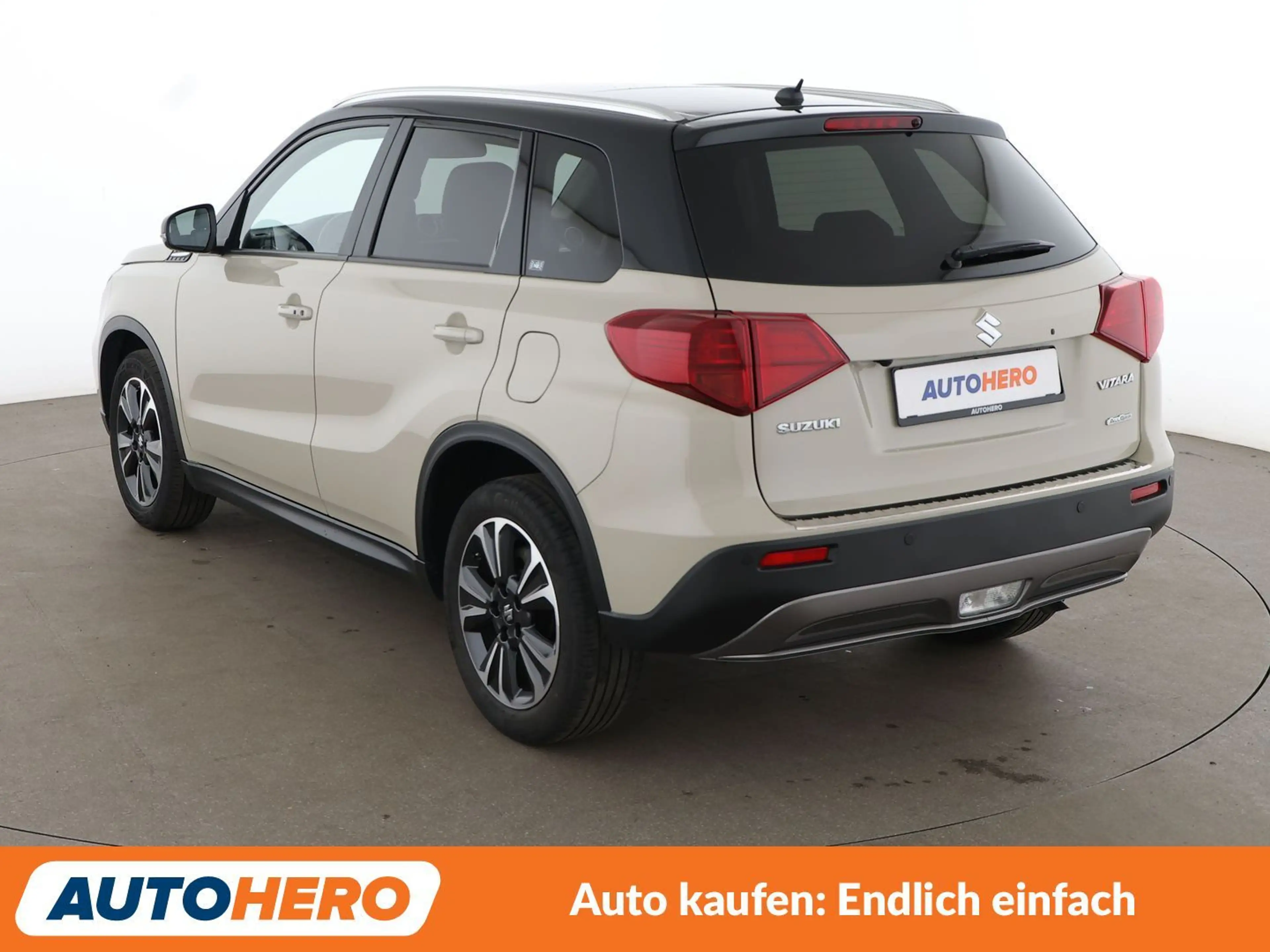Suzuki Vitara 1.4 BoosterJet Comfort + 4x4 Aut.*NAV*ACC*CAM*PDC* — photo 4