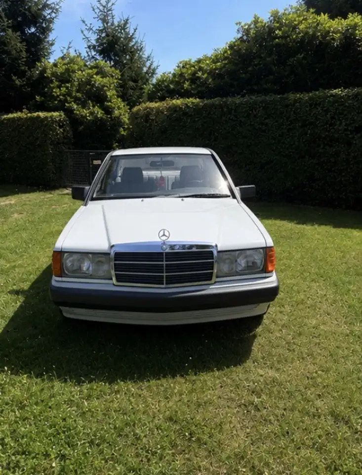 Mercedes-Benz 190 1.8, foto 3