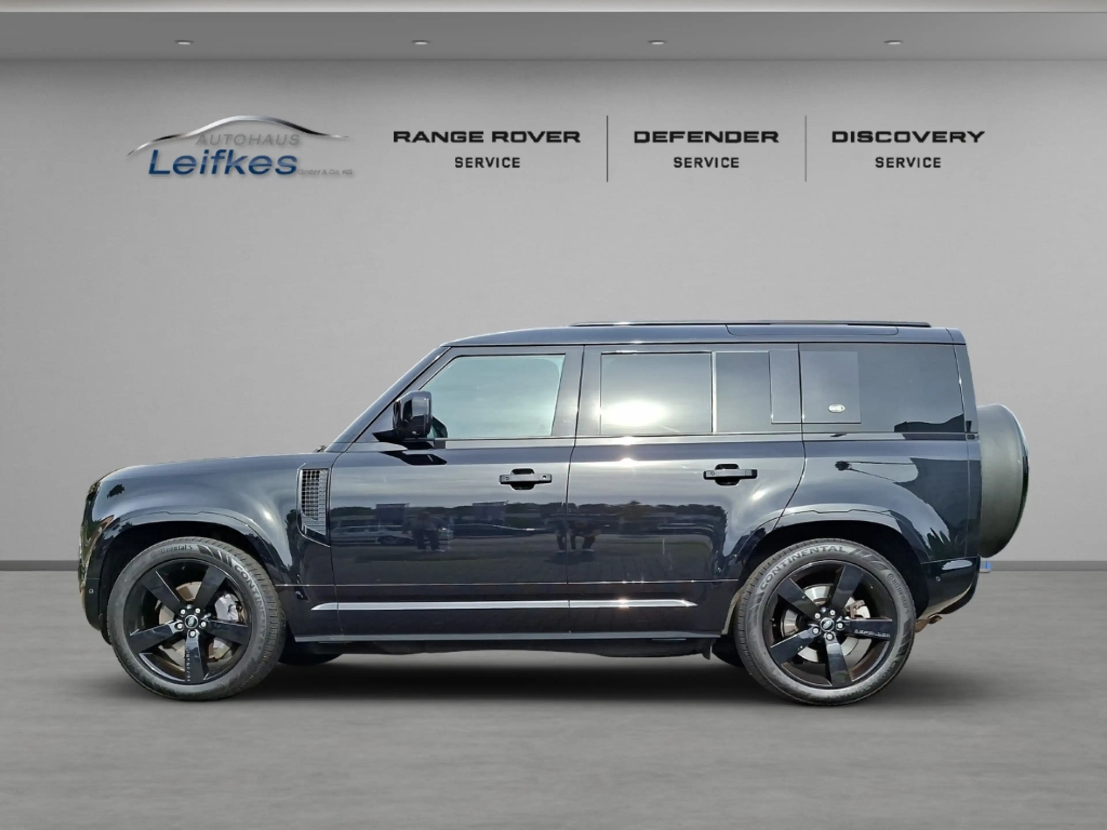 Land Rover Defender 110 D300 AWD X-Dynamic HSE 7- Sitze HUD Luftfederu — photo 2