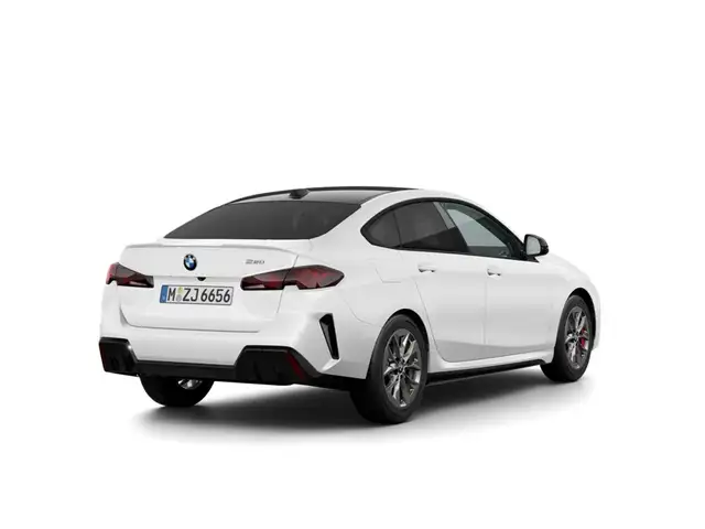 BMW 2 Series view 3