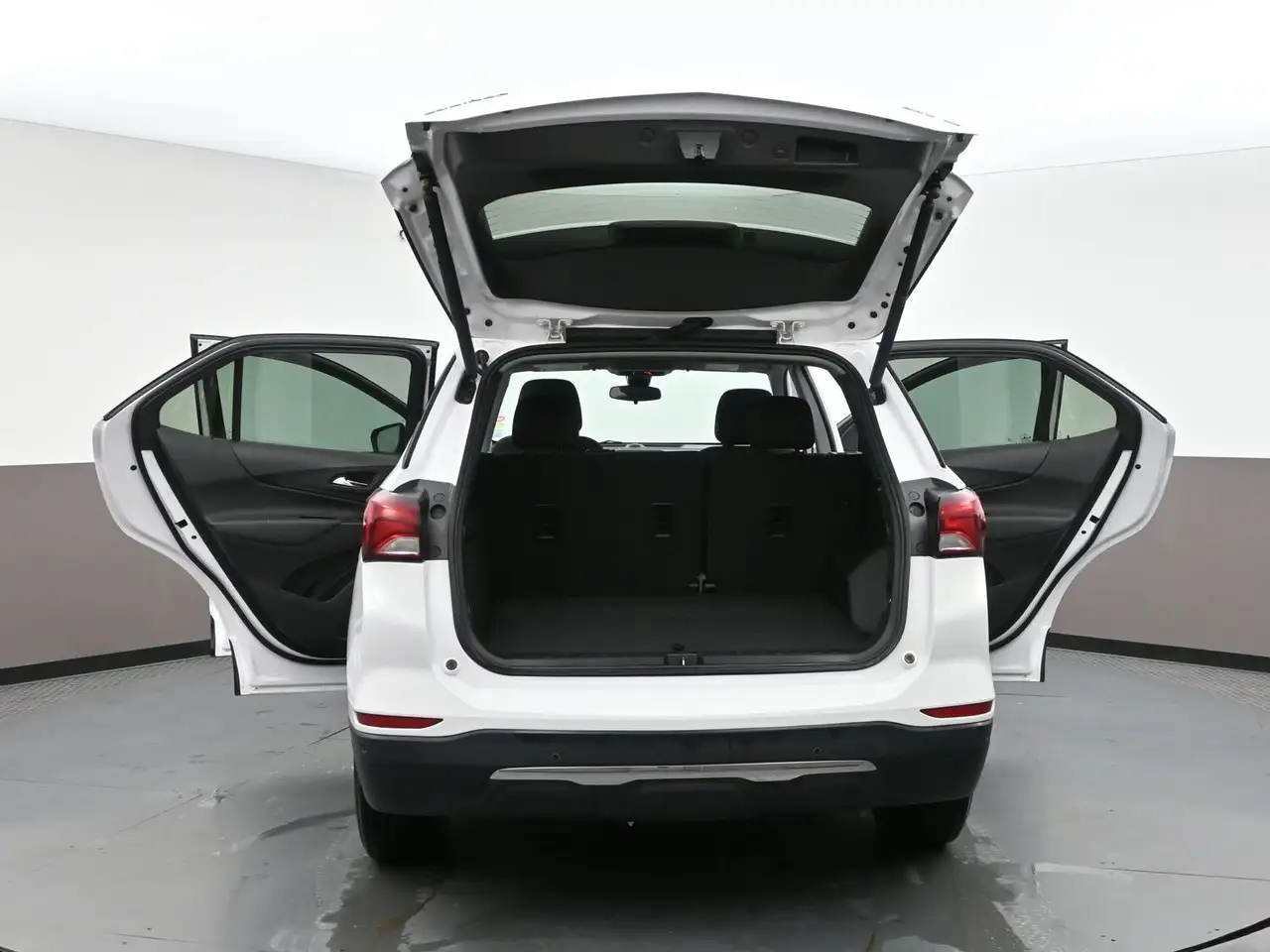 Chevrolet Equinox снимка Chevrolet Equinox