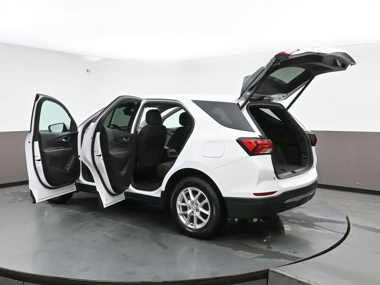 Chevrolet Equinox снимка Chevrolet Equinox