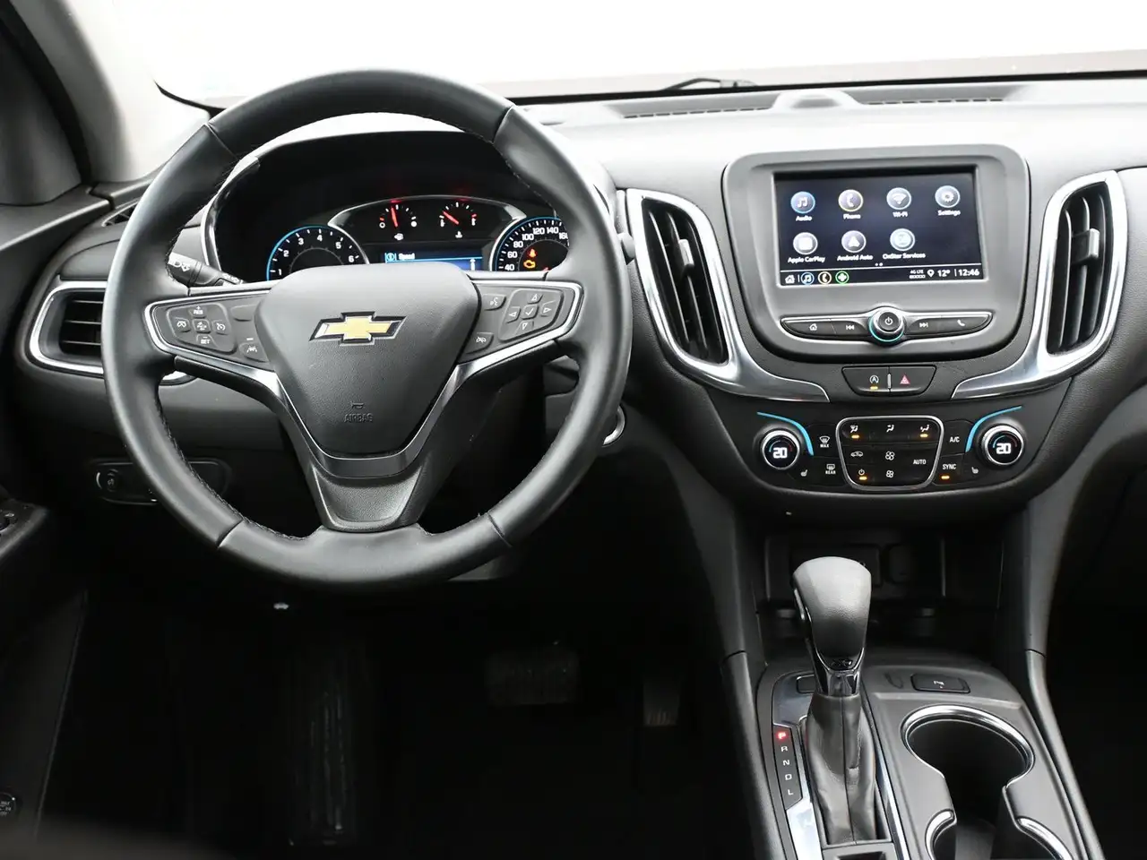 Chevrolet Equinox снимка Chevrolet Equinox