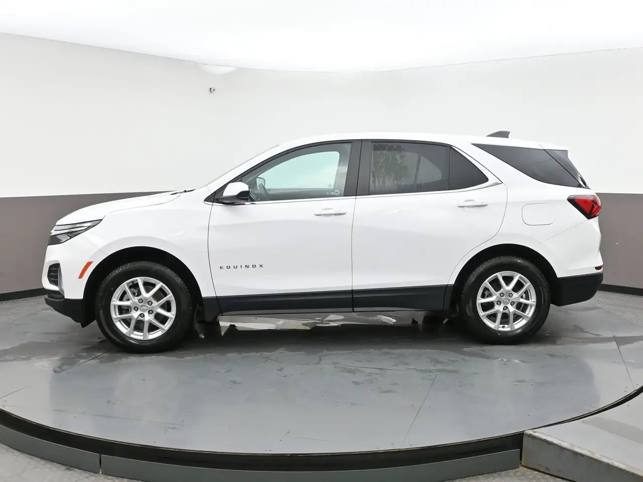 Chevrolet Equinox снимка Chevrolet Equinox