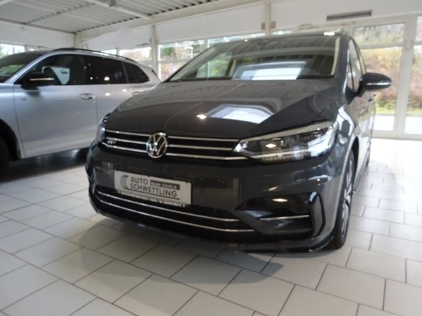 Volkswagen Touran 1.5 TSI DSG R-Line Comfortline KLIMA ALU Grijs - 2