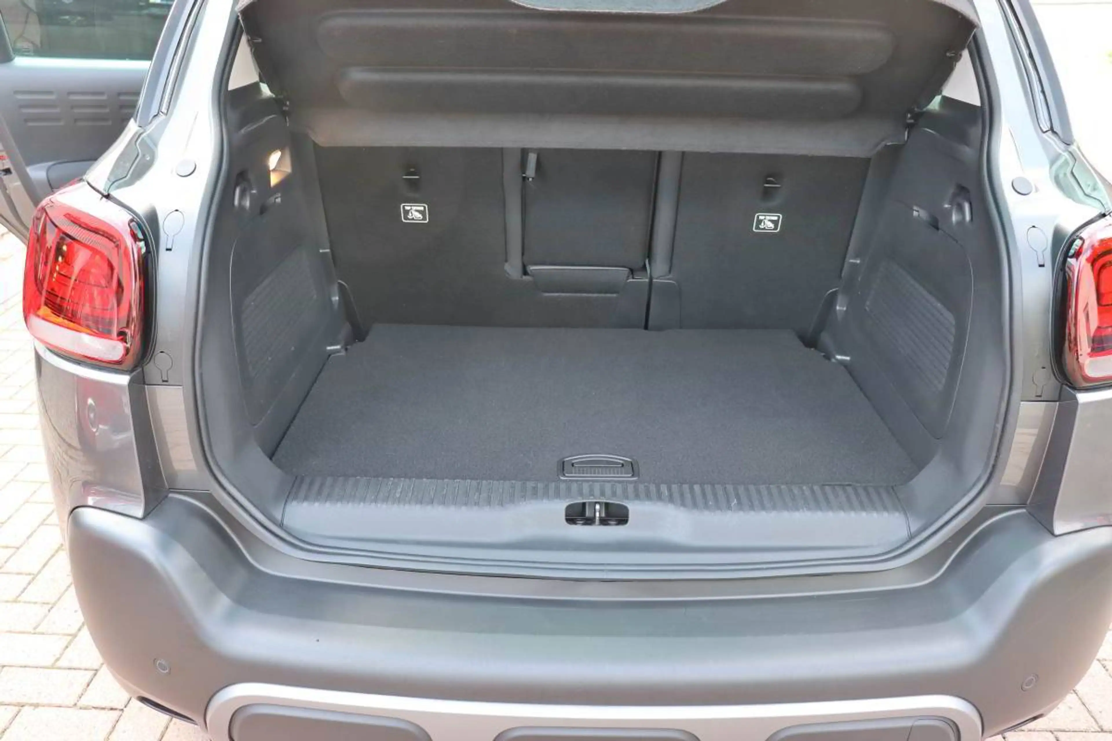 Citroen C3 Aircross Plus — photo 15