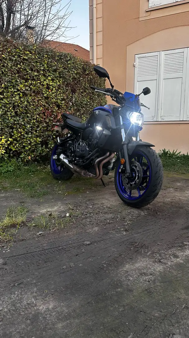 Yamaha MT-07 - 1
