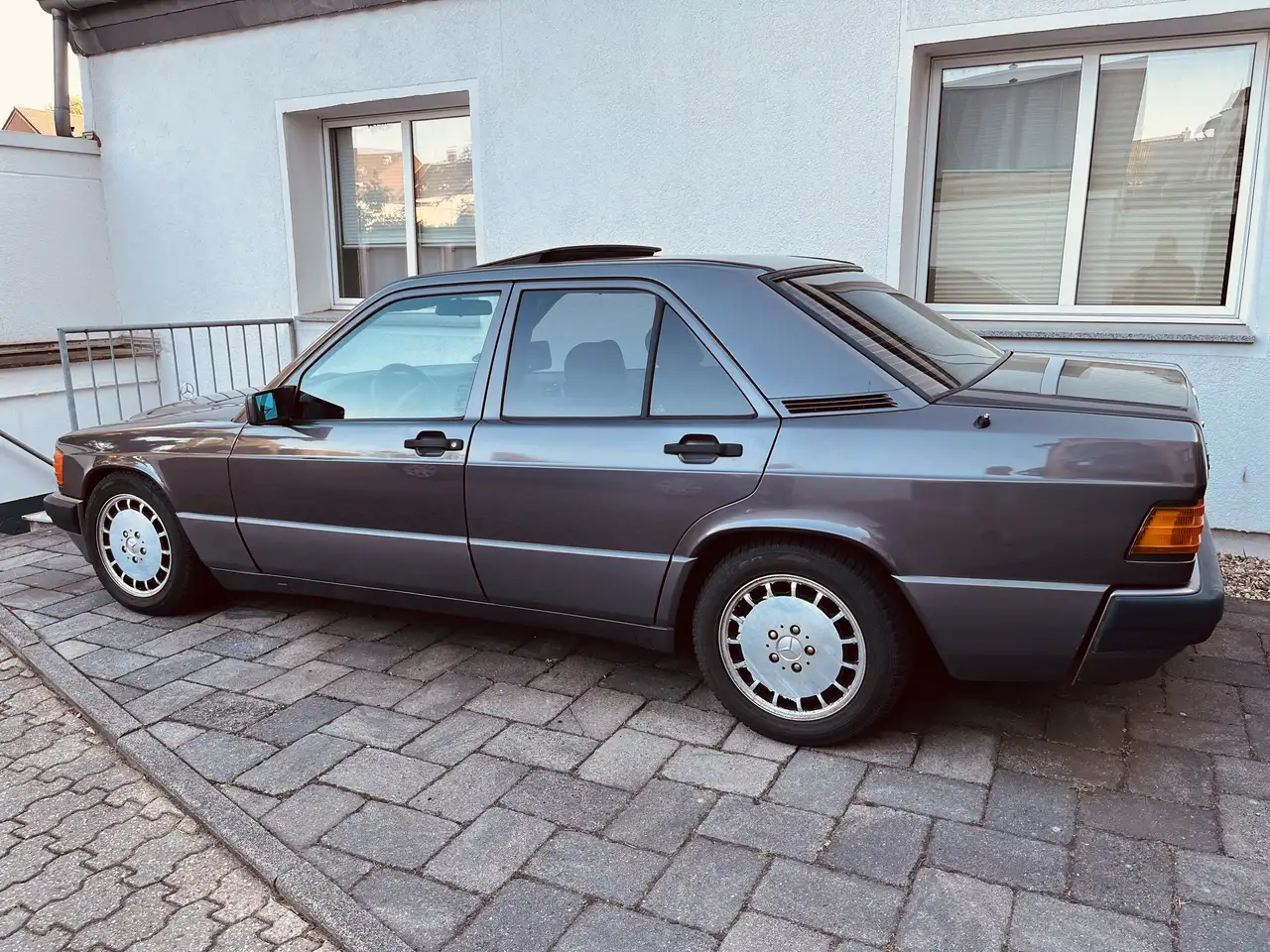 Mercedes-Benz 190 E 1.8 Klima / ESSD / Automatik / Tempomat, foto 3