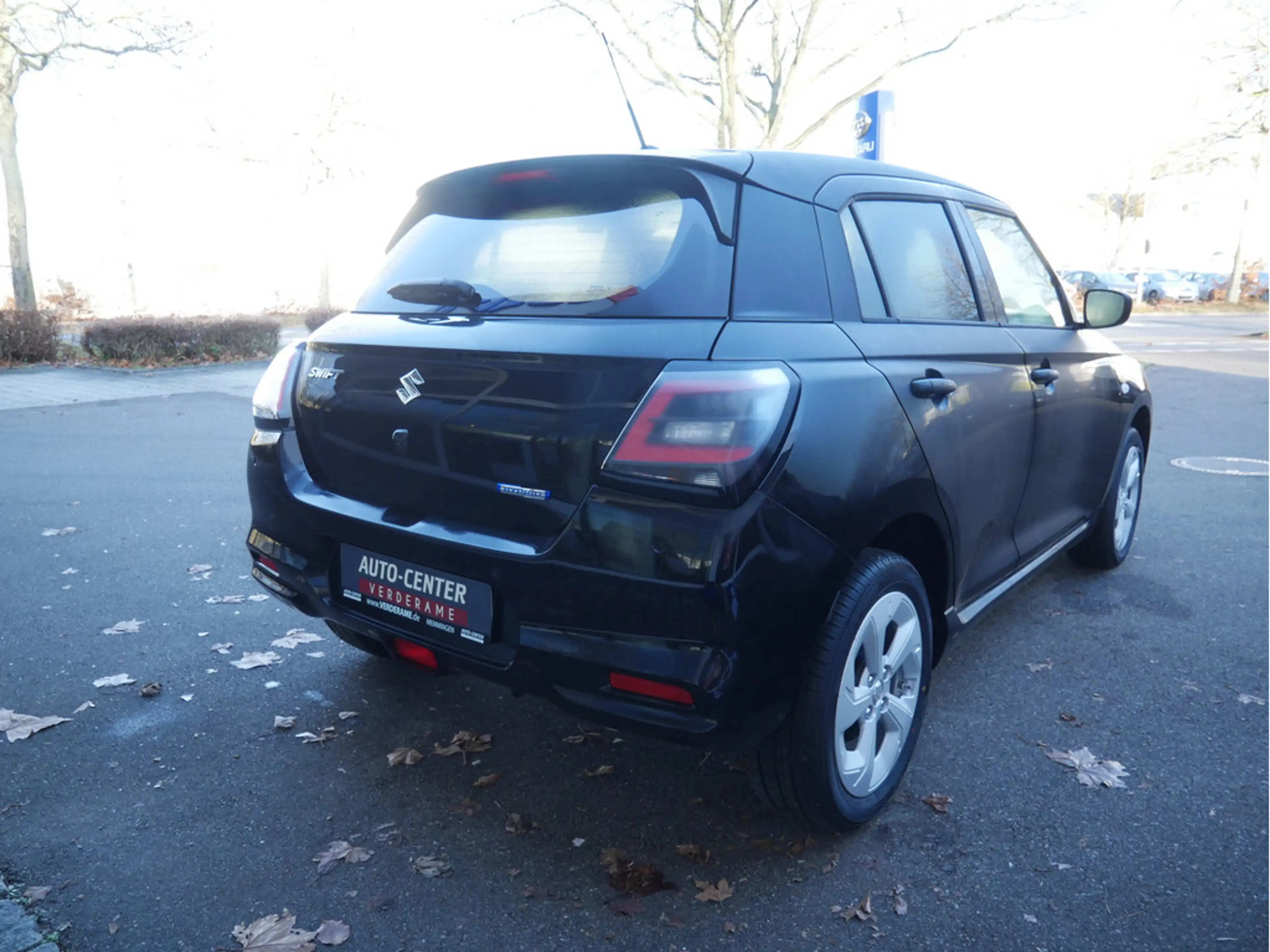 Suzuki Swift 1.2 Hybrid Allgrip Comfort NAVI ACC LED — photo 7
