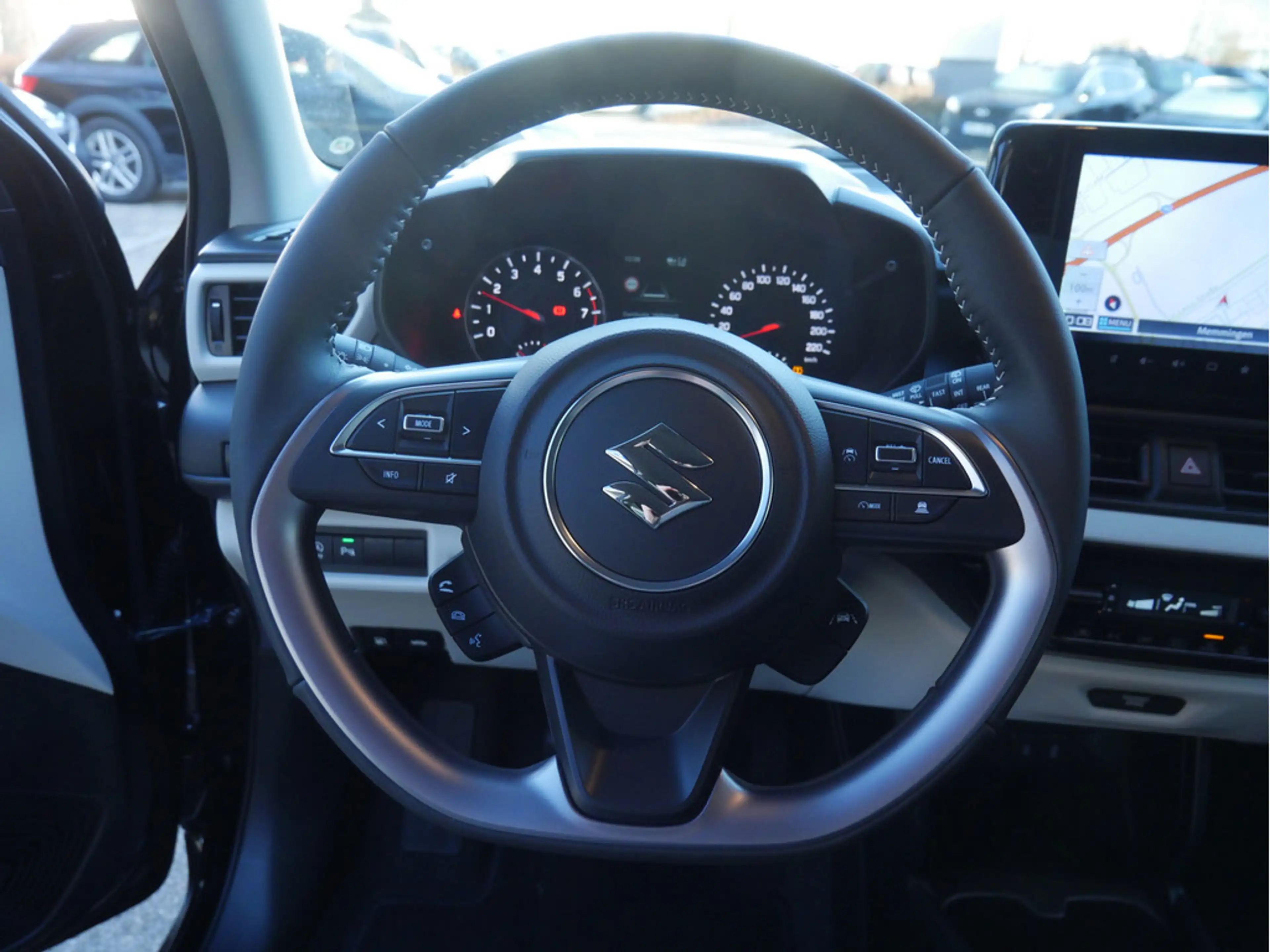 Suzuki Swift 1.2 Hybrid Allgrip Comfort NAVI ACC LED — photo 13