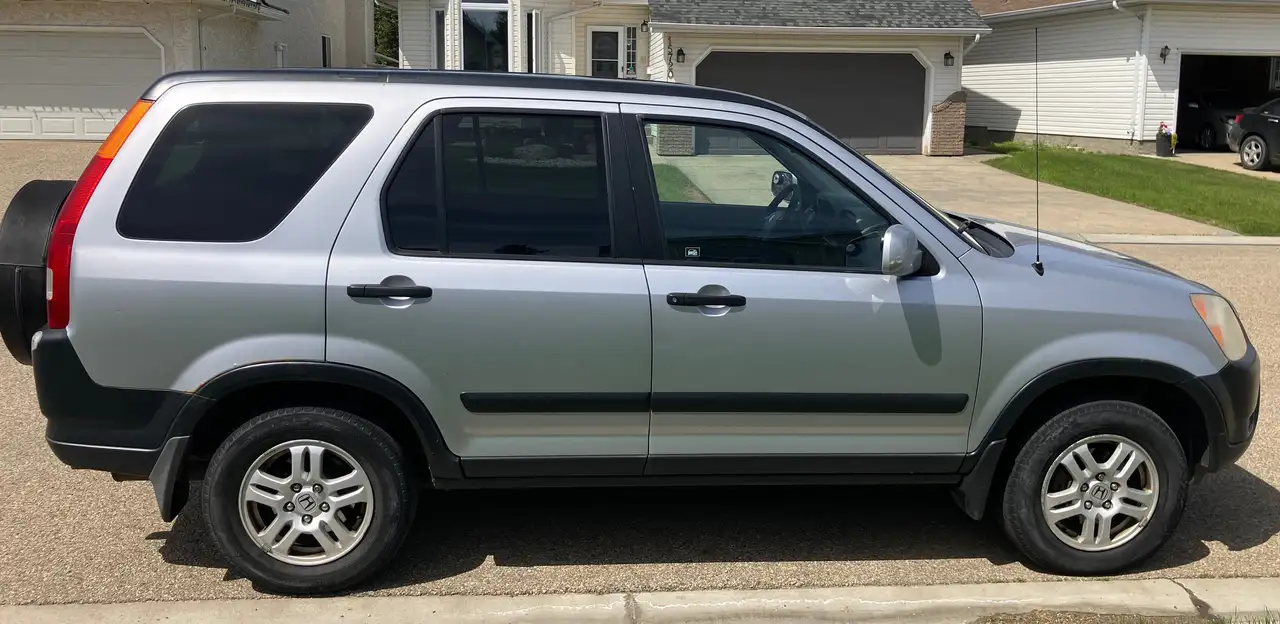 Honda CR-V photo Honda CR-V