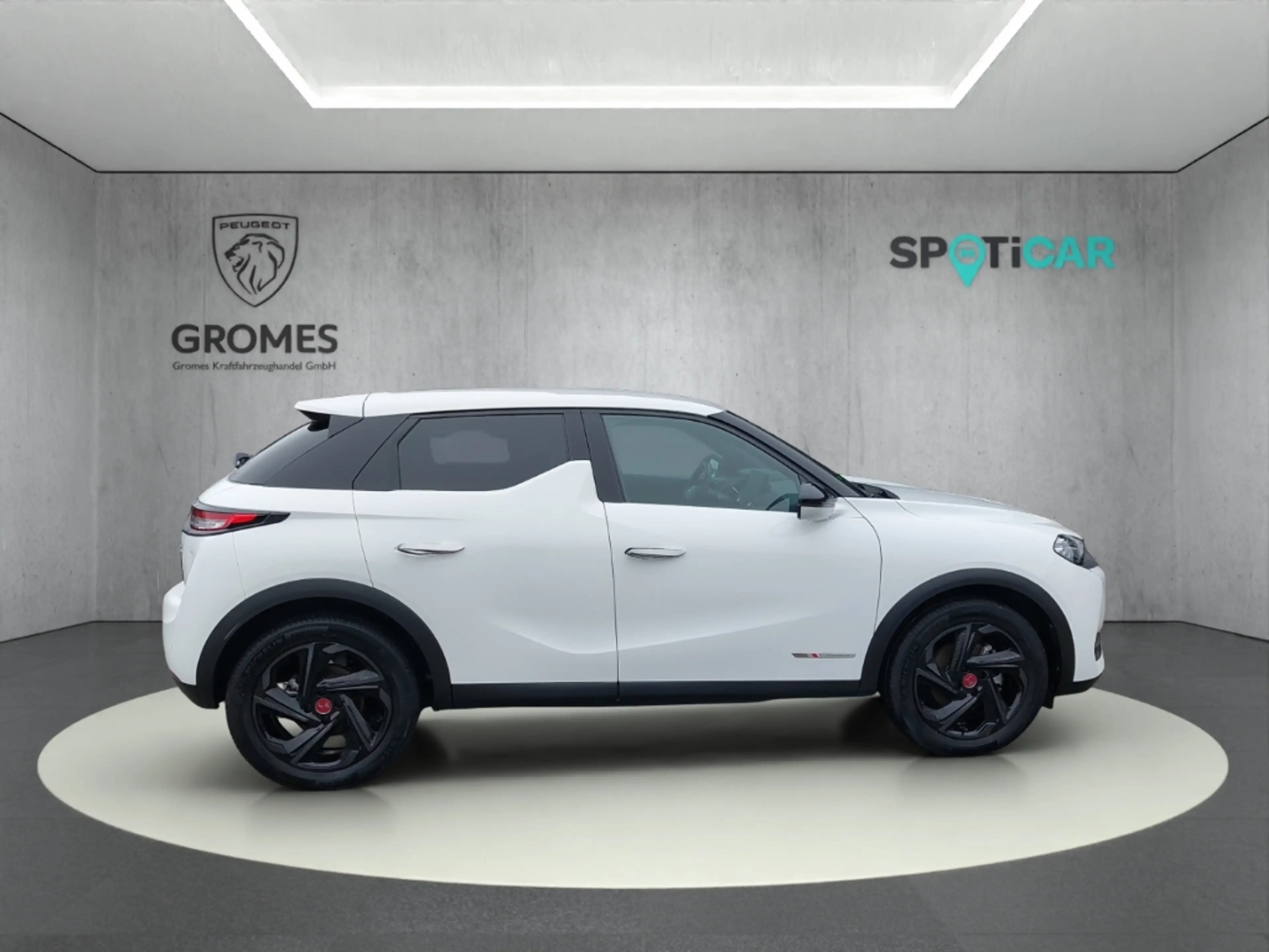 DS Automobiles DS 3 DS Crossback E-Tense Performance Line Navi LED  Ap — photo 2