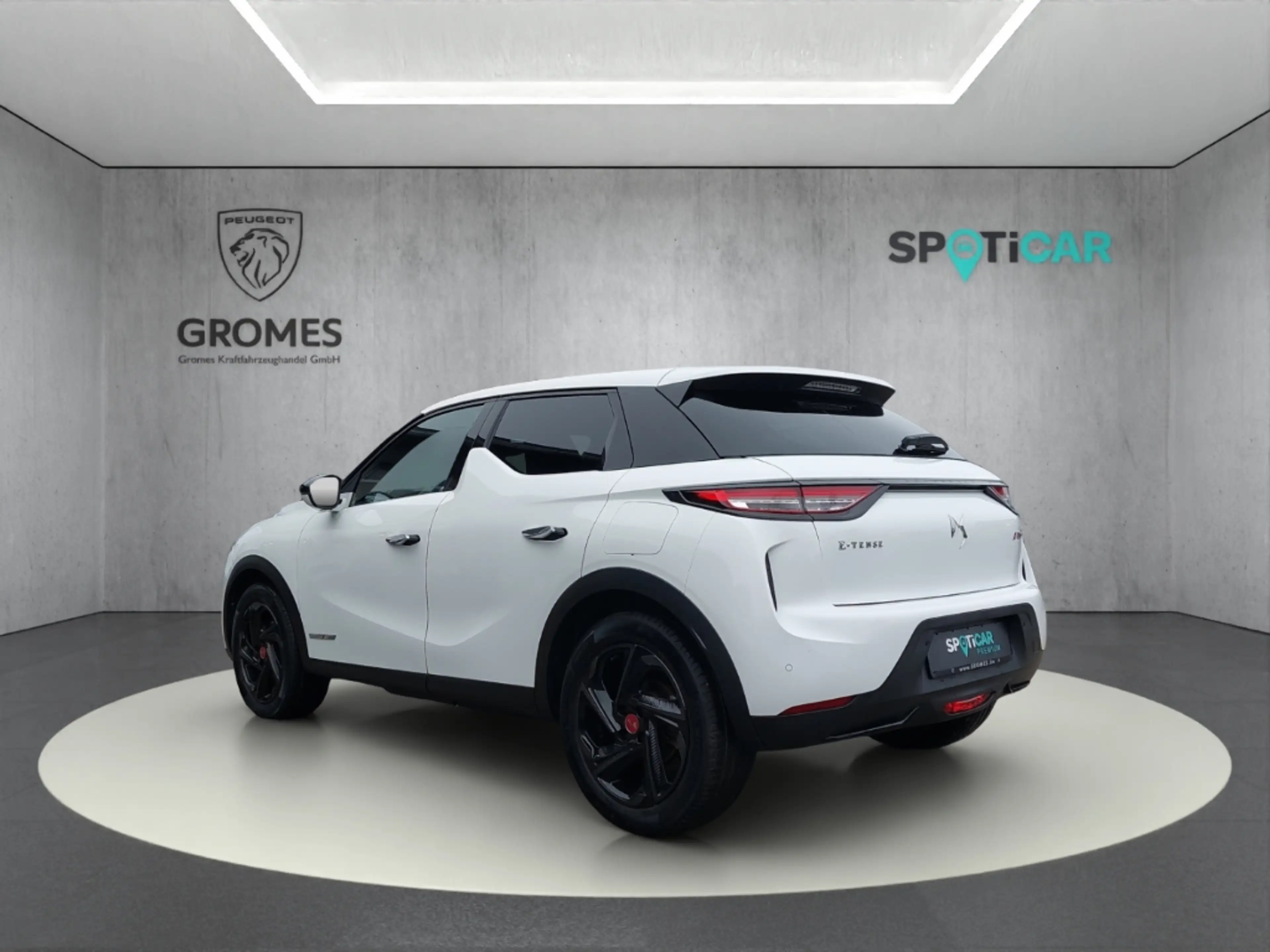 DS Automobiles DS 3 DS Crossback E-Tense Performance Line Navi LED  Ap — photo 5