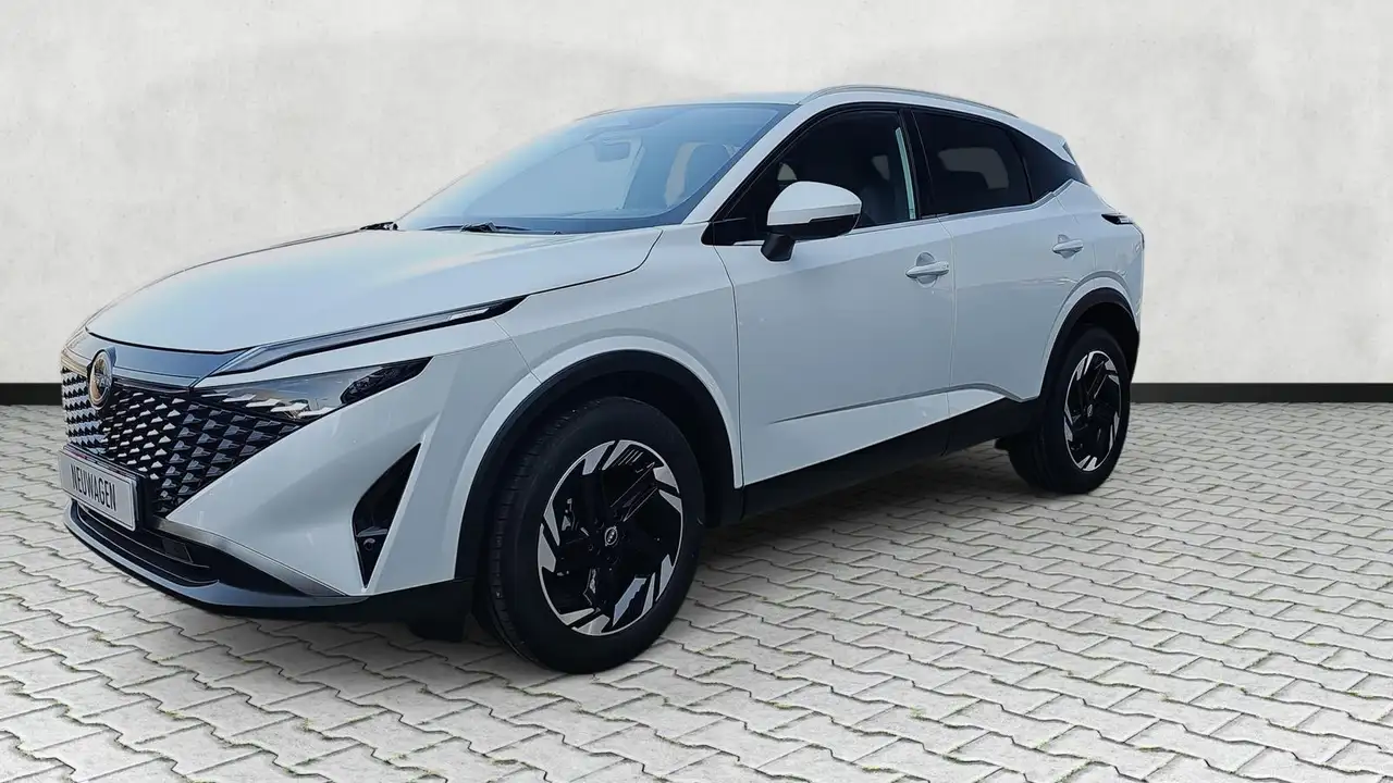 Nissan Qashqai 1.3 DIG-T X-Tronic N-Connecta / Winterp 18