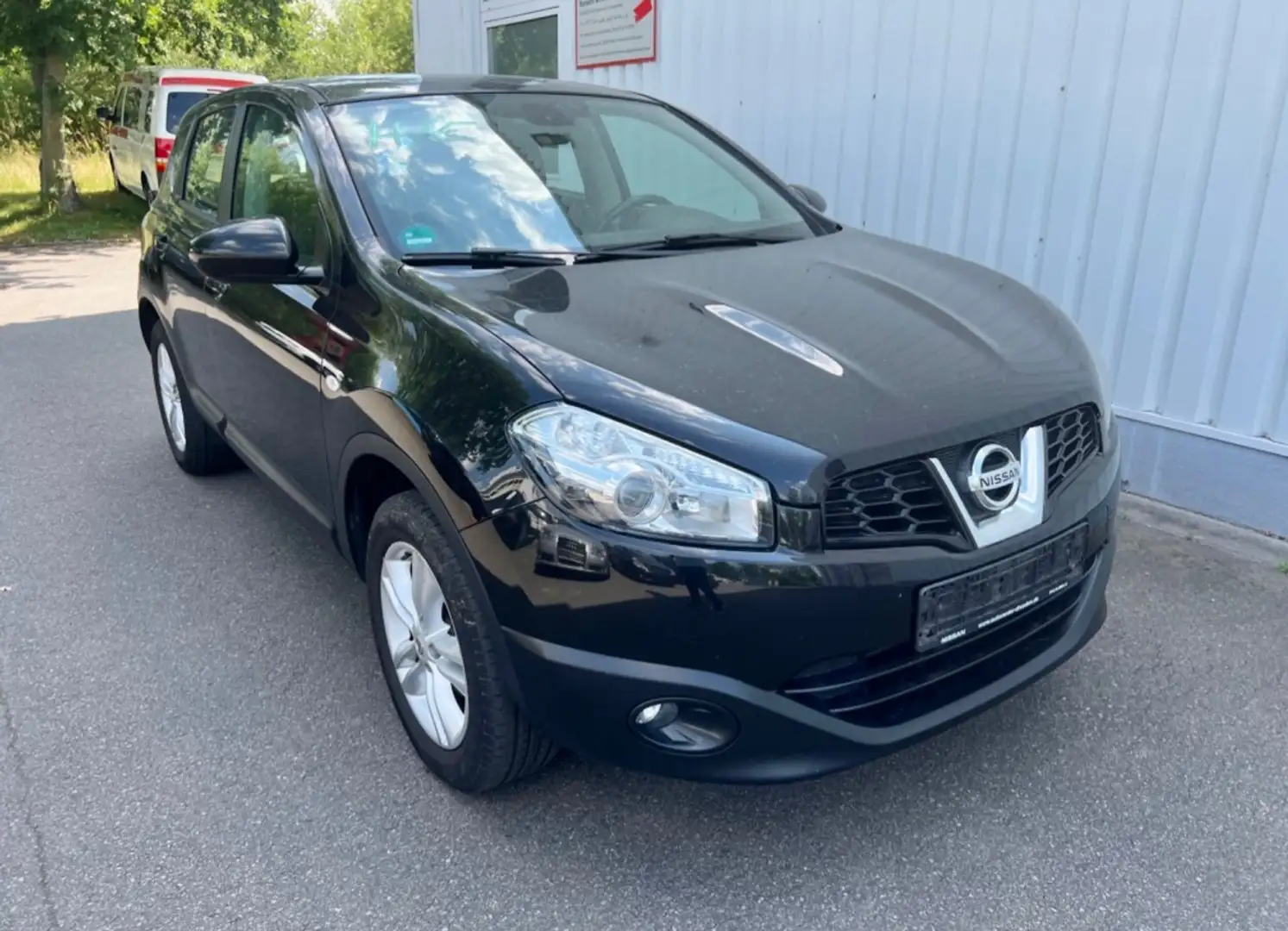 Nissan Qashqai Acenta~KLIMAAUT.~PDC~ALU~AHK~EURO 5 Schwarz - 1