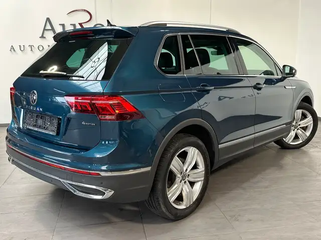 Volkswagen Tiguan view 4