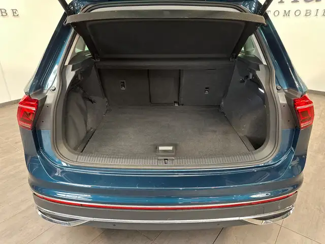 Volkswagen Tiguan view 6