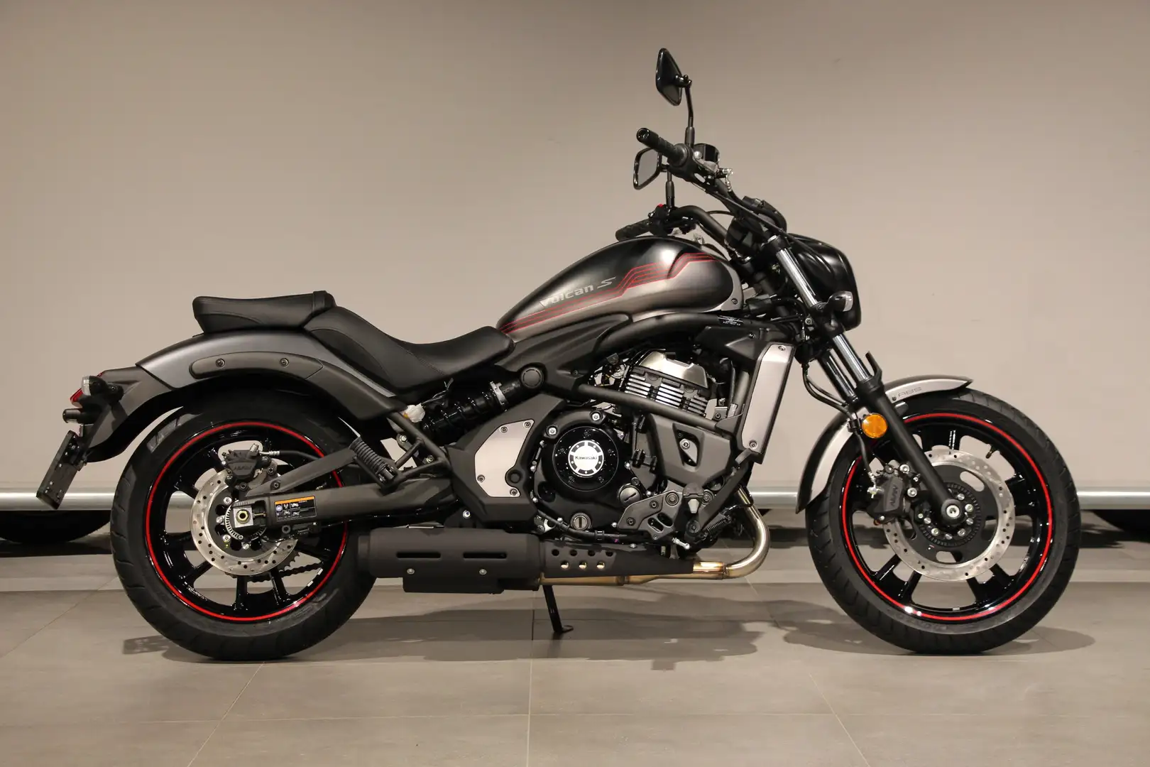 Kawasaki Vulcan S Negru - 1