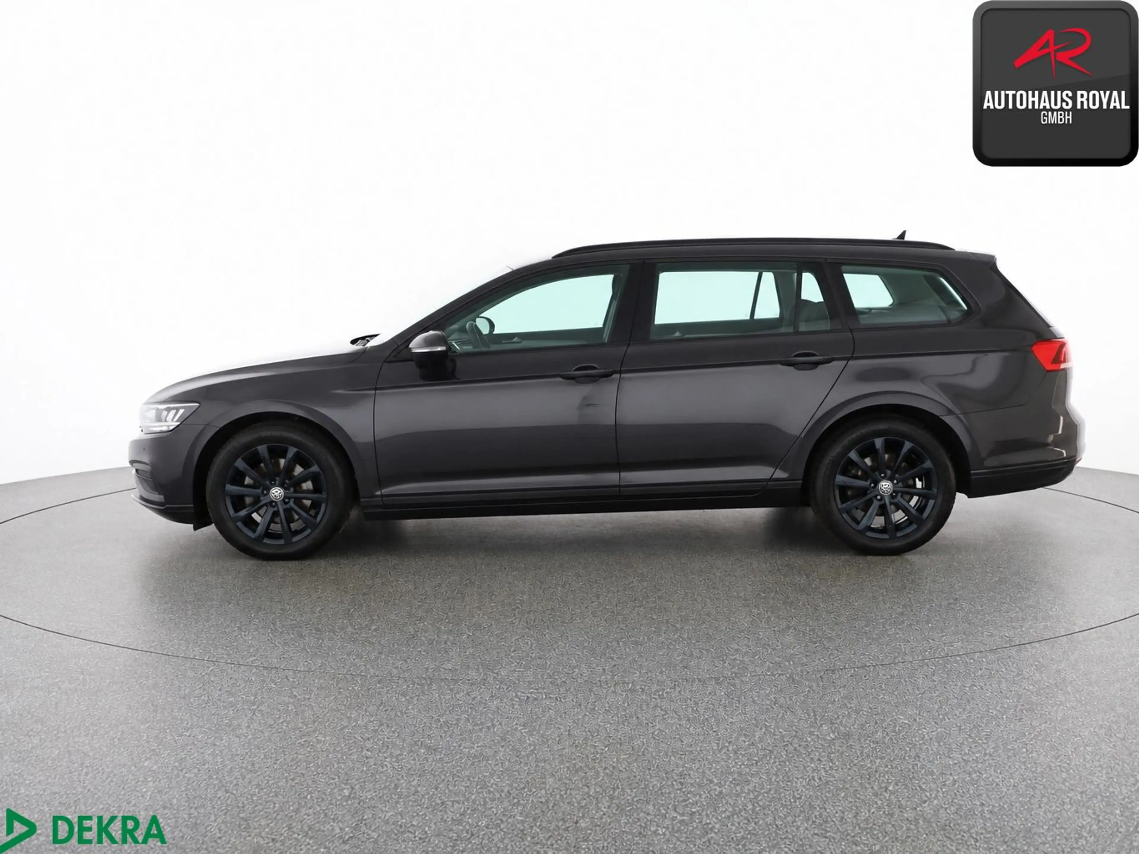 Volkswagen Passat Avant 2.0 TDI KAMERA,SITZHZ,NAVI,1.HAND — photo 2