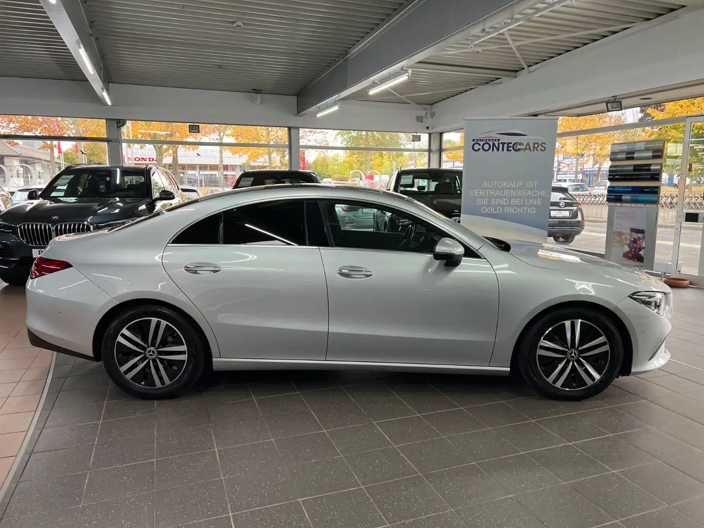 Mercedes-Benz CLA 180 CLA 180d Coupe Progressive AMB+KEYGO+PANORAMA Silber - 1
