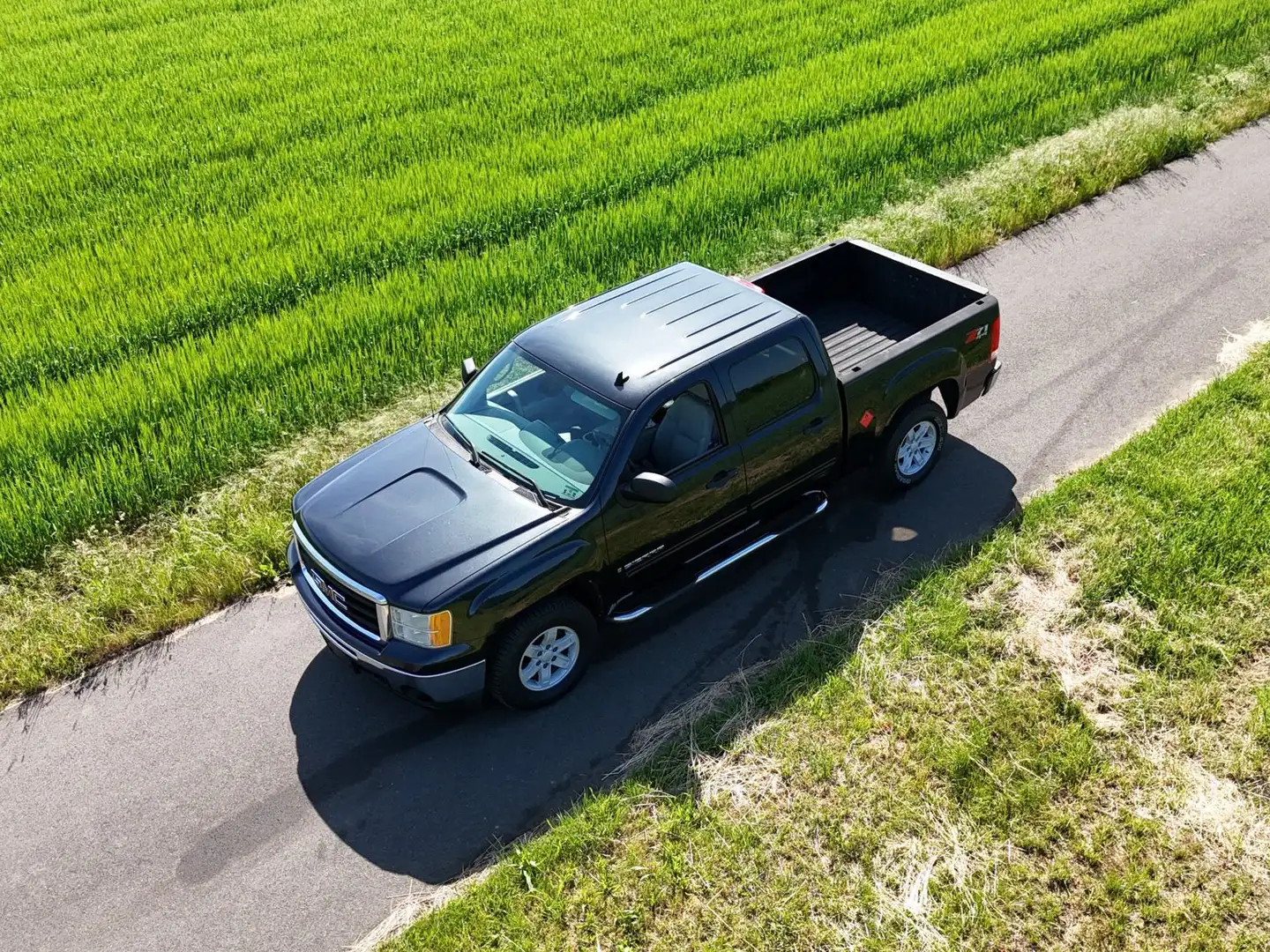 GMC Sierra SLE / Z71 Paket Negro - 2